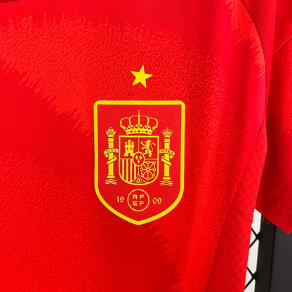 Spain 2024 jersey for women.