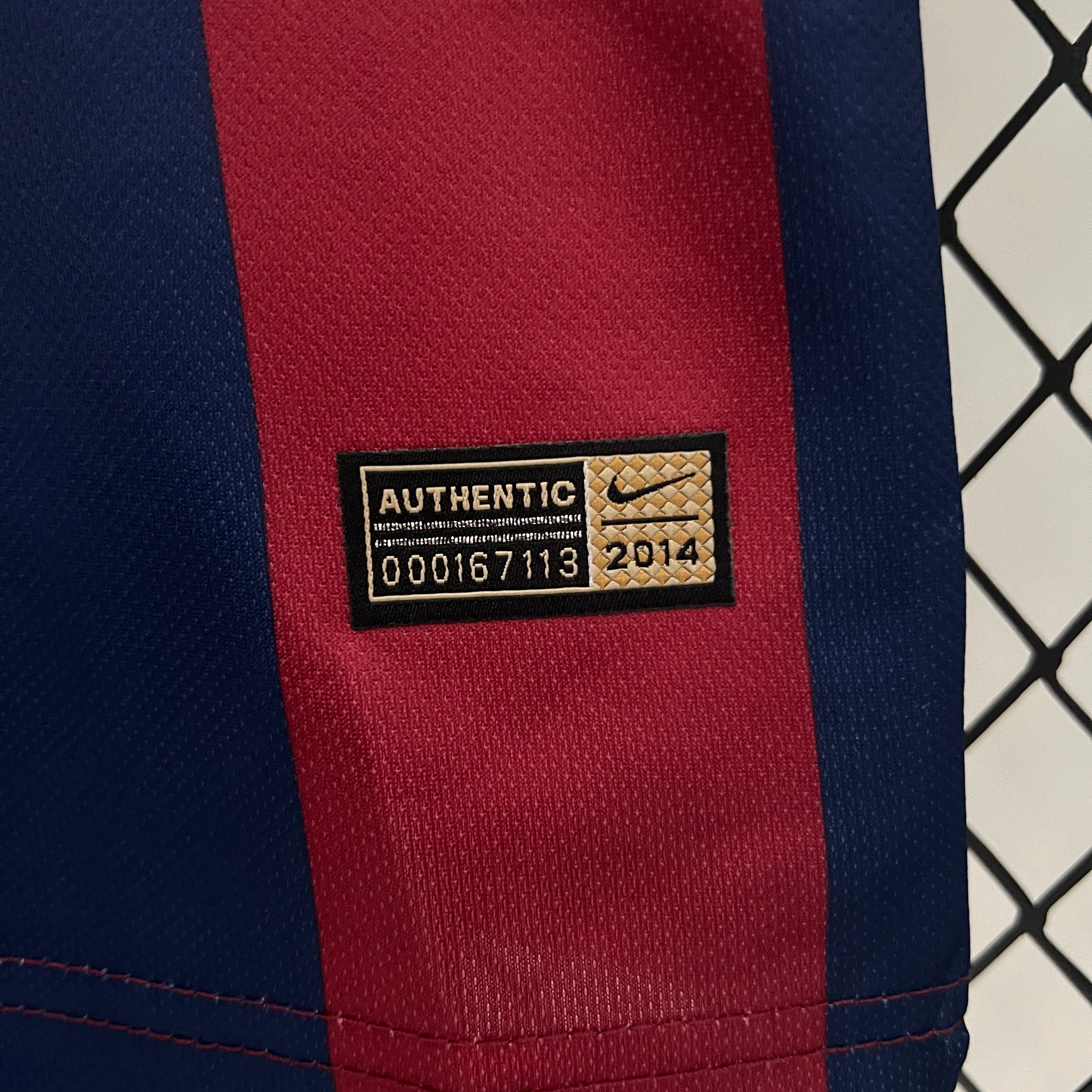 Barcelona home kids set. Season 14/15