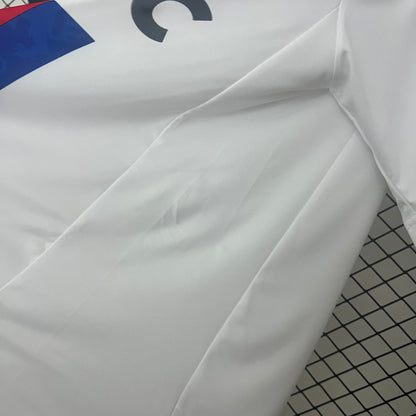 Olympique Lyon home jersey. Season 10/11