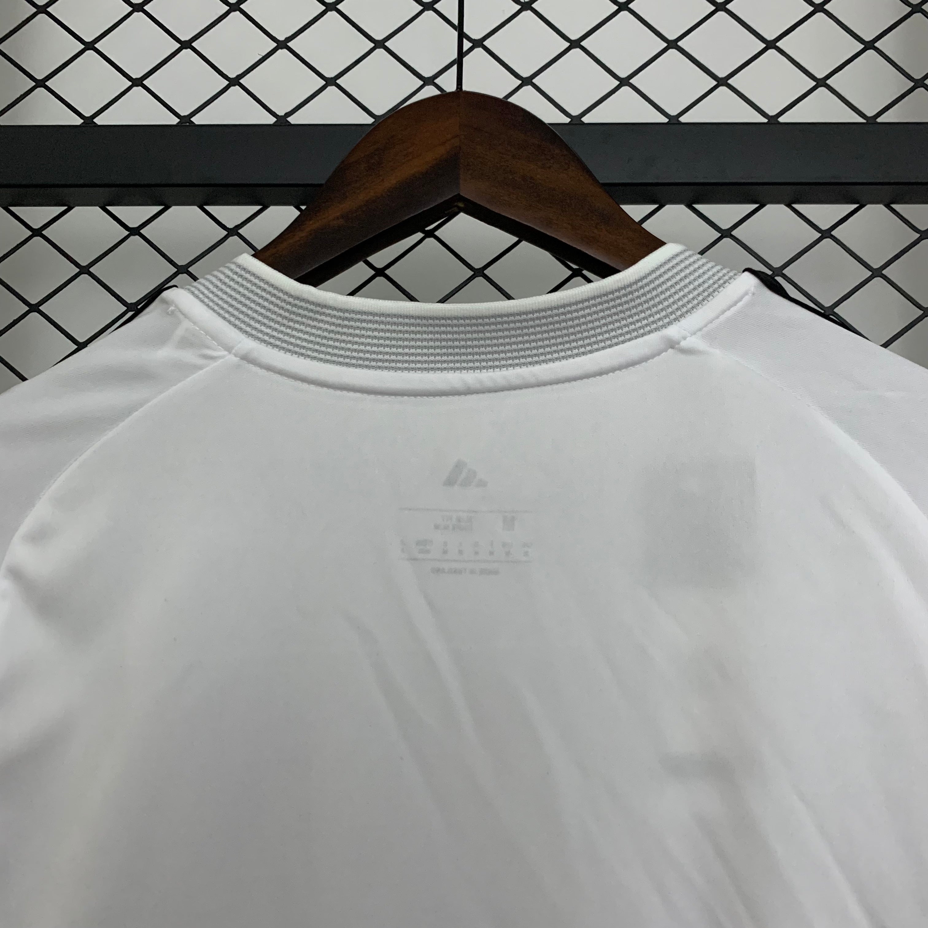 Real Madrid home jersey for women. Season 25/26