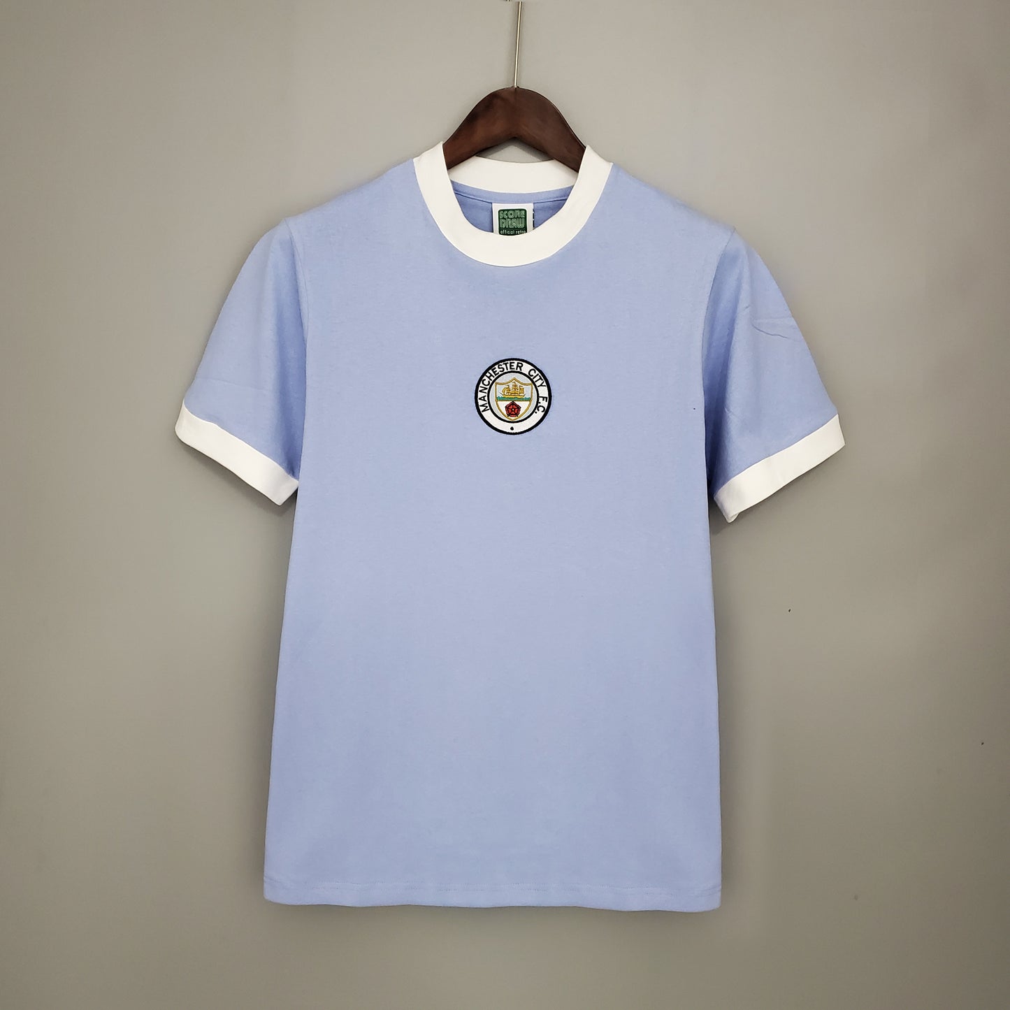 Mancester City home jersey. Season 72/73