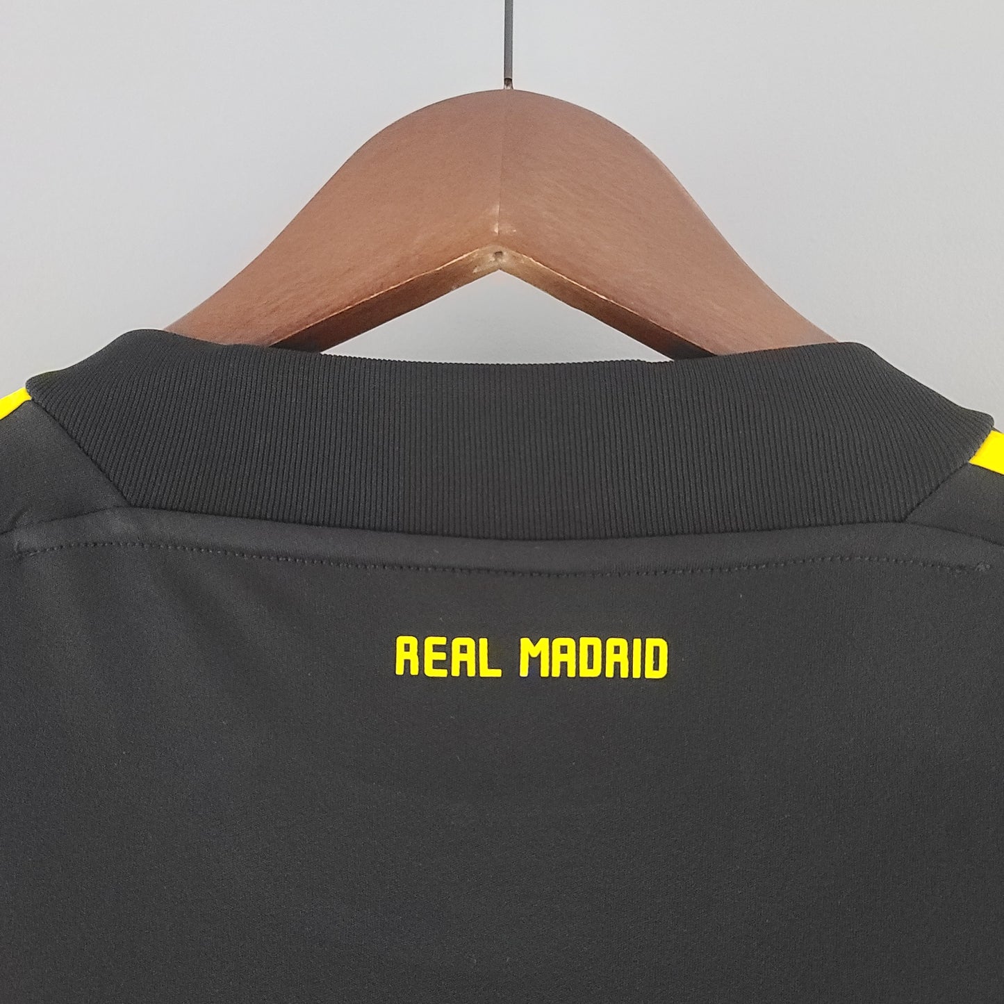 Real Madrid goalkeeper jersey. Season 11/12