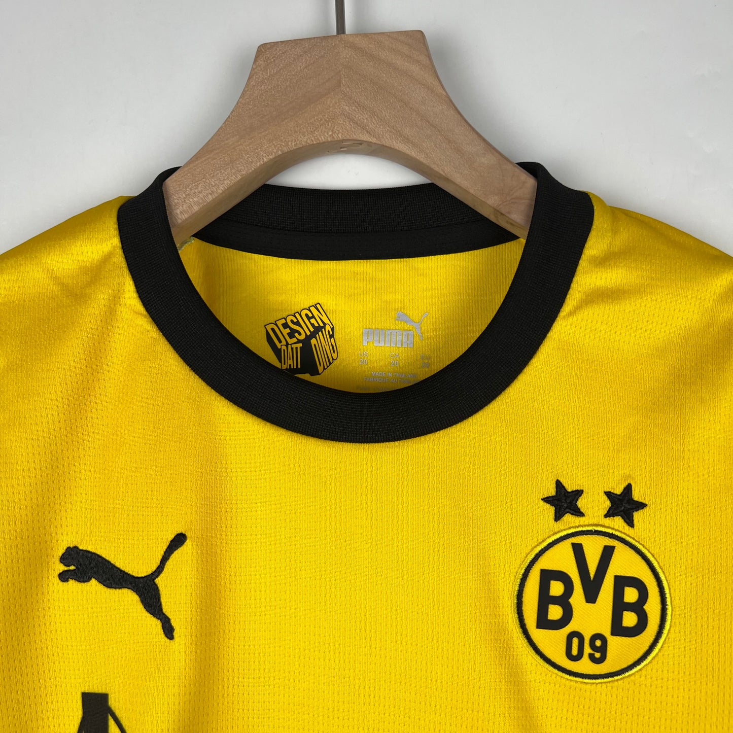 Borussia Dortmund home kids set. Season 23/34