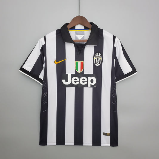 Juventus home jersey. Season 14/15