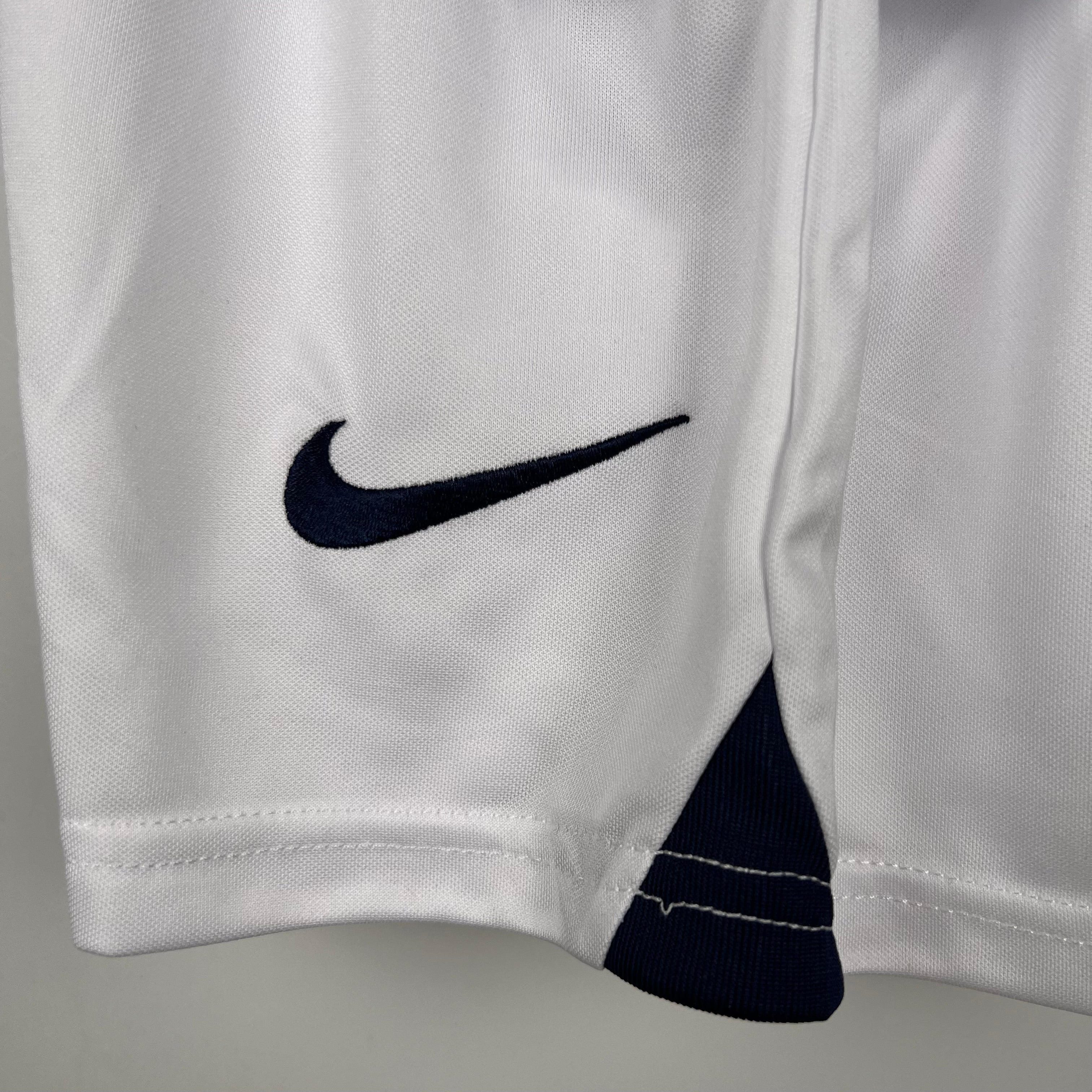 PSG away kids set. Season 23/24