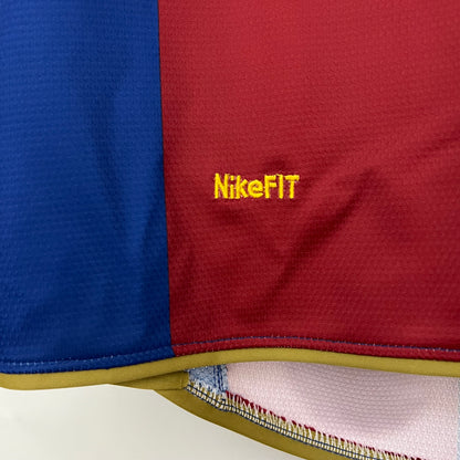 Barcelona home jersey. Season 07/08