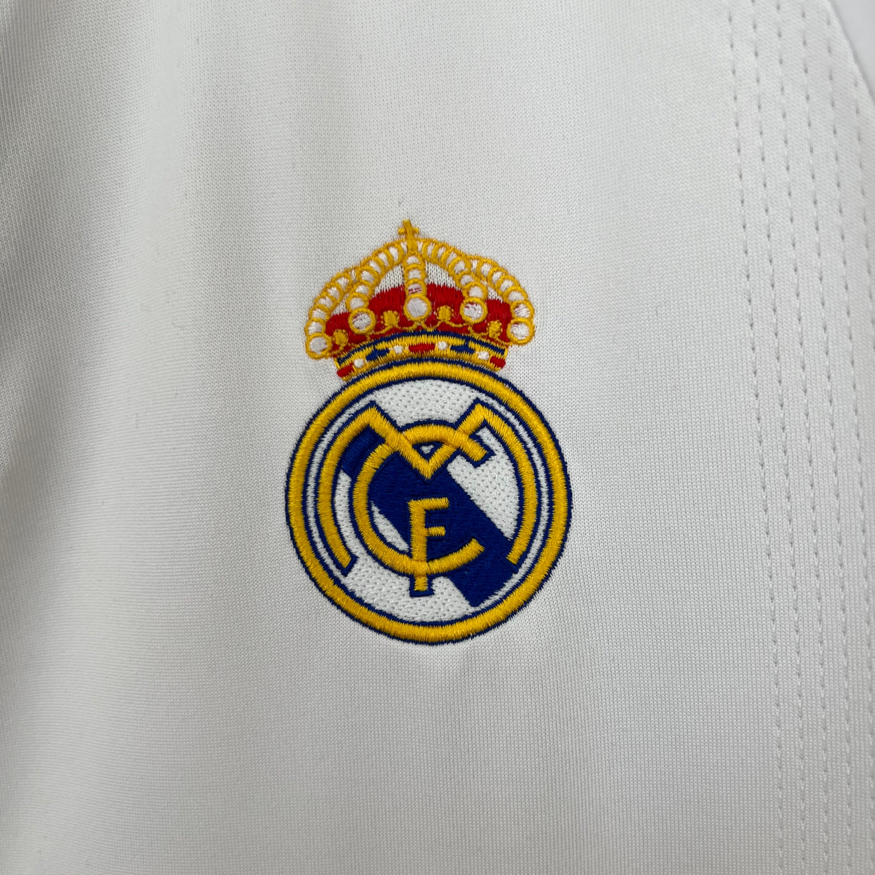 Real Madrid home jersey. Season 03/04