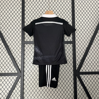 Real Madrid third kids set. Season 14/15