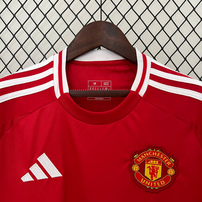 Manchester United home jersey. Season 24/25