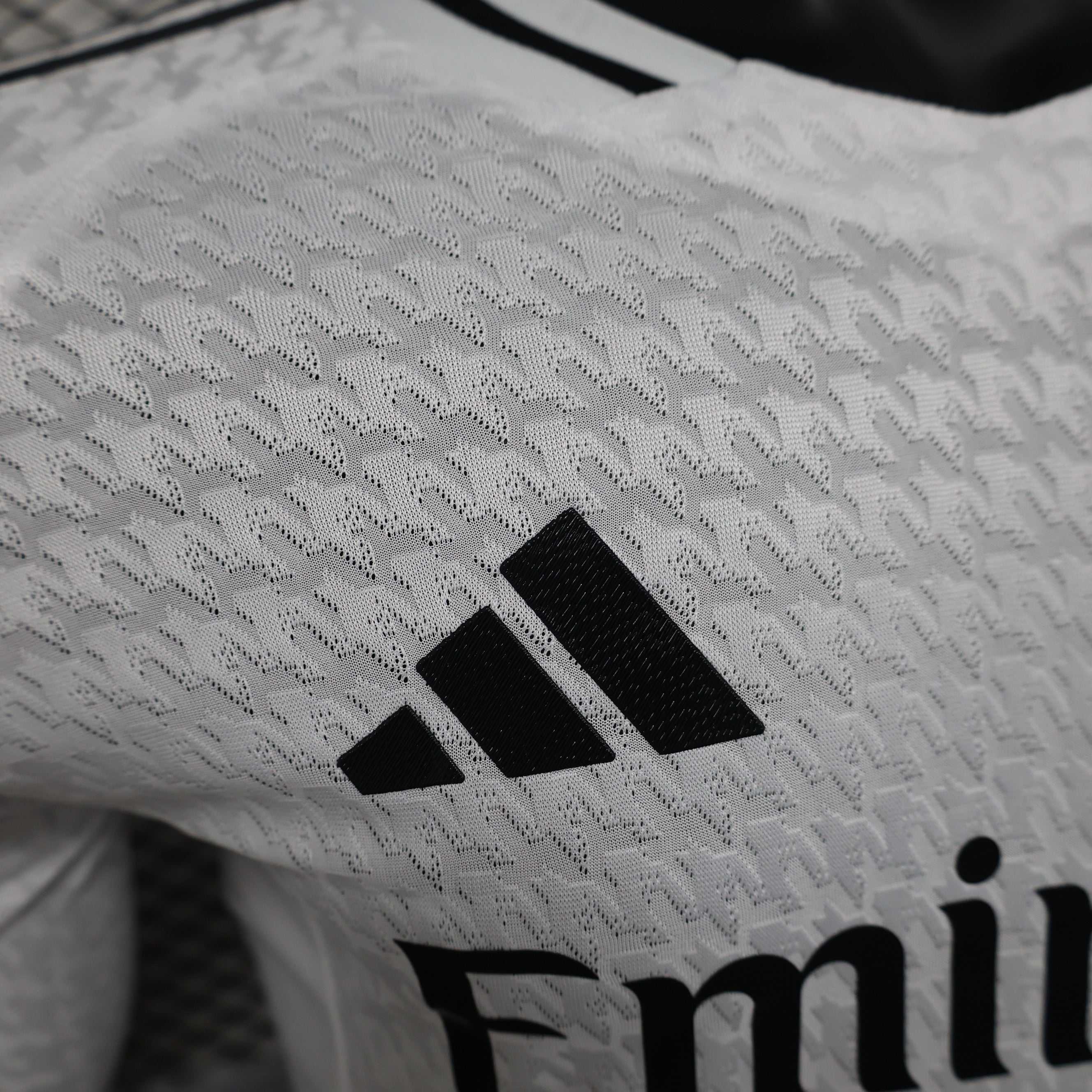 Real Madrid longsleeve home jersey. Season 24/25 (Player Version)