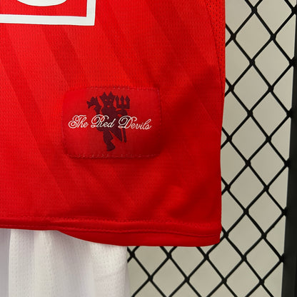 Manchester United Kids UCL 2008 Final set.