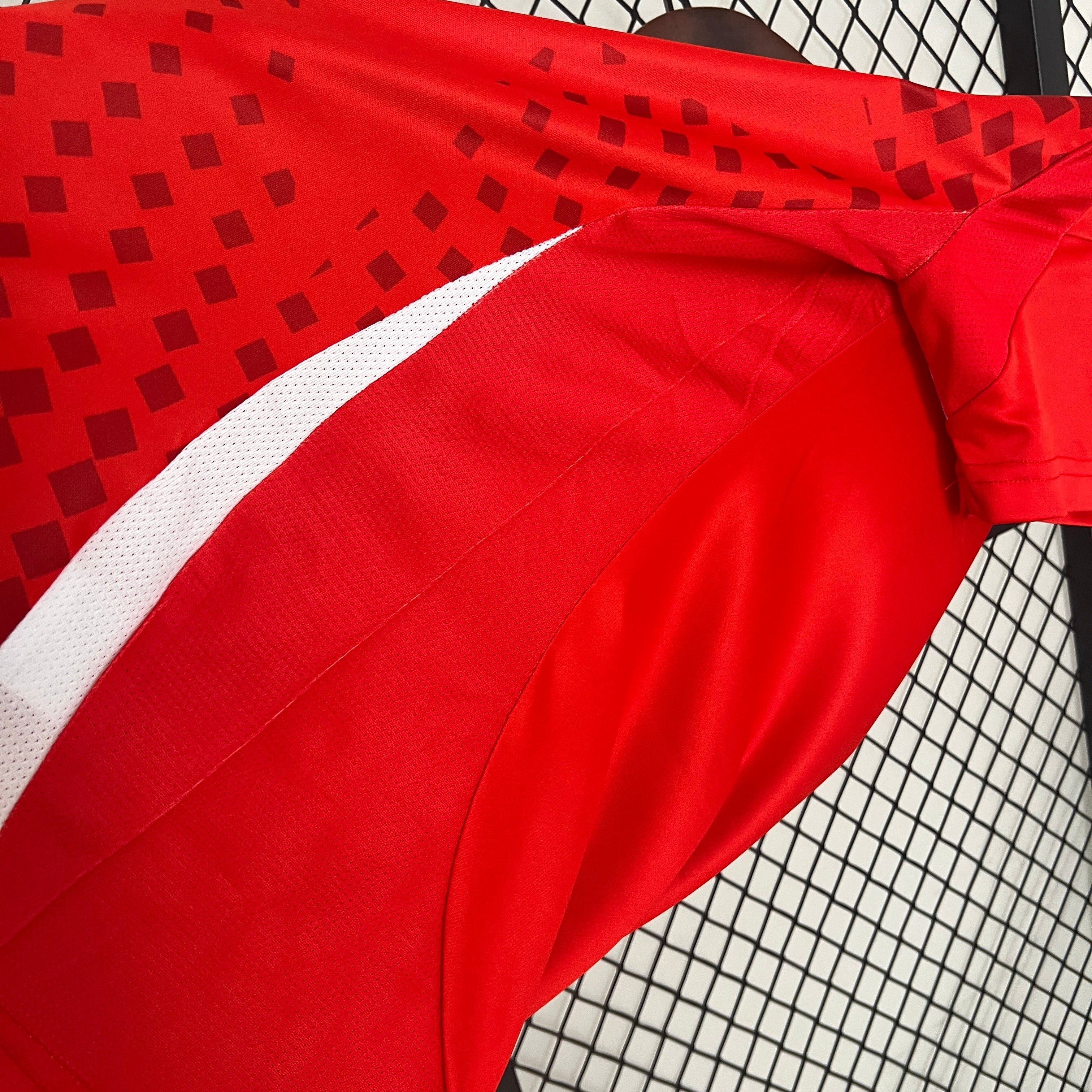 Chile home jersey for women. Season 23/24