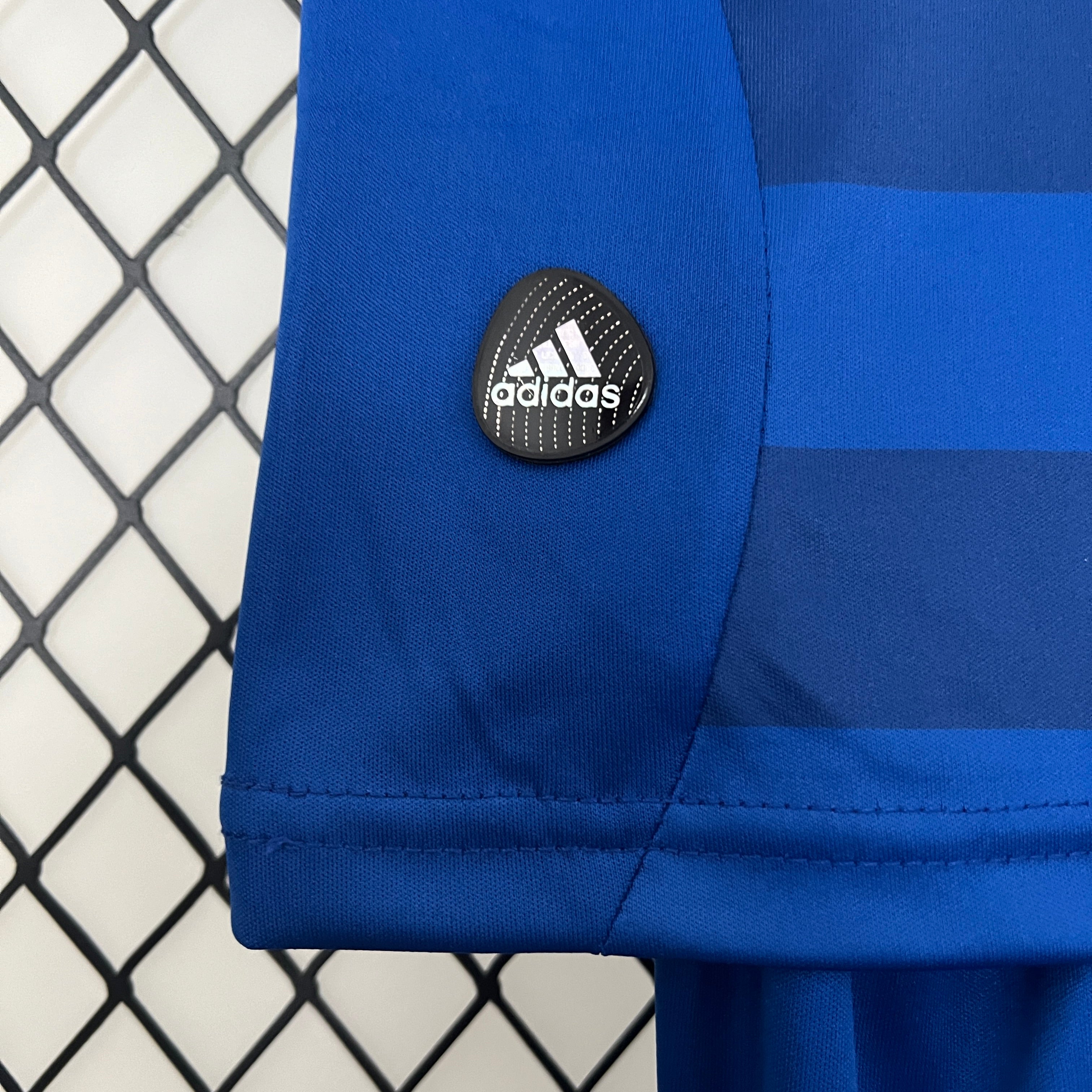 Chelsea home kids set. Season 11/12