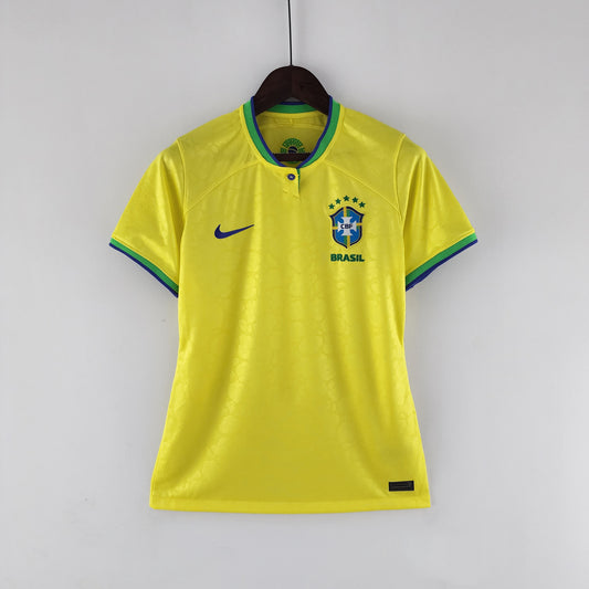 Brazil home jersey for women. Season 21/22