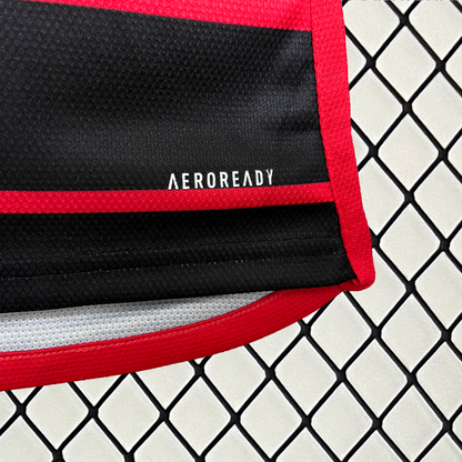 Flamengo home jersey for women. Season 24/25