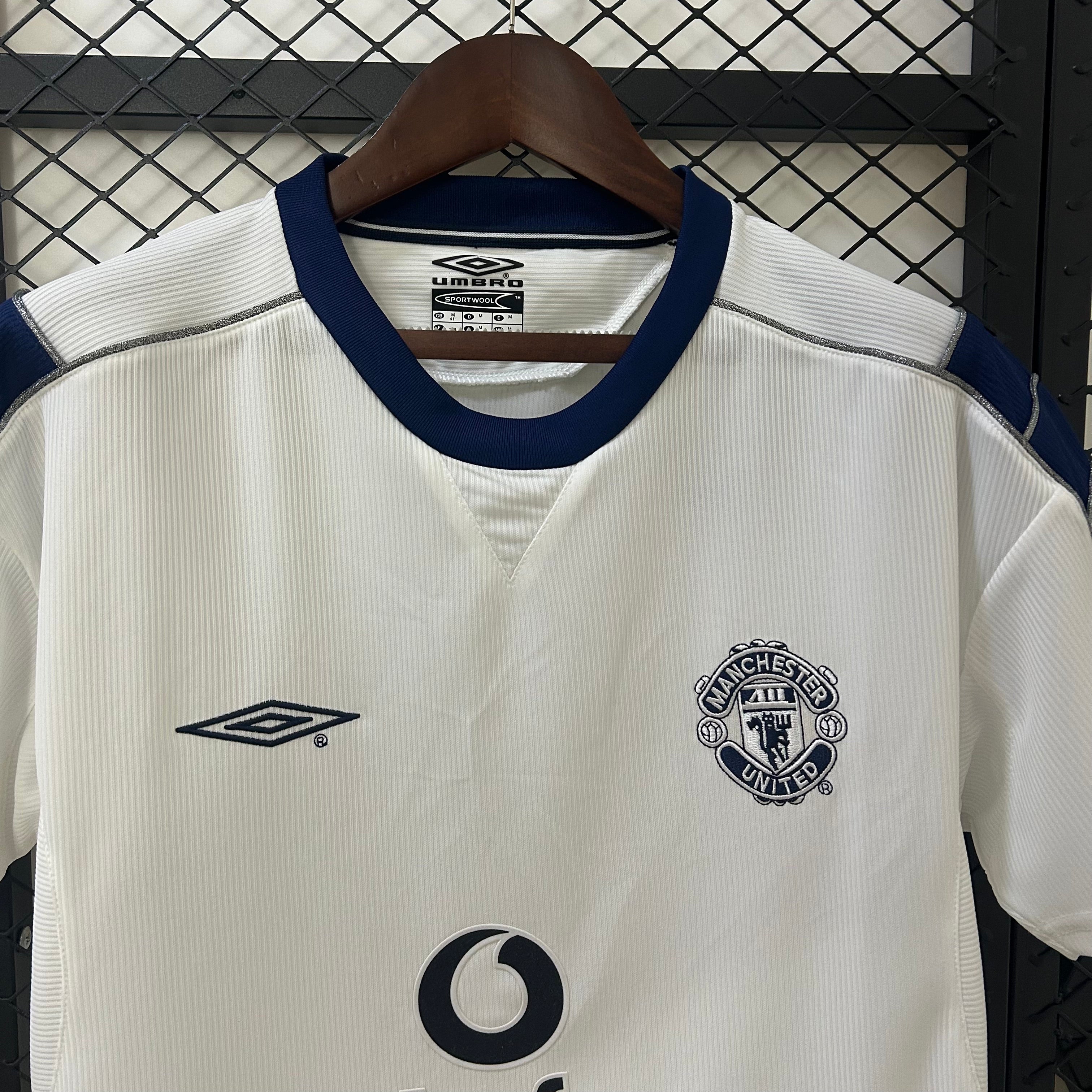 Manchester United away jersey. Season 00/01