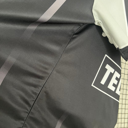 Juventus training jersey. Season 00/01