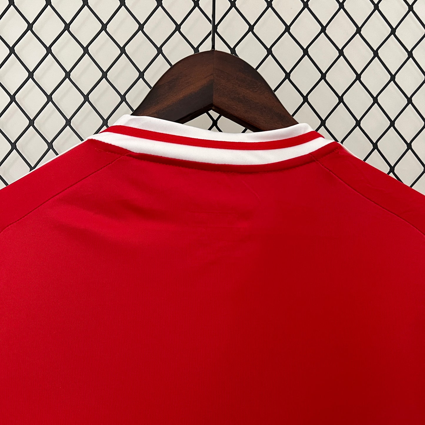 Manchester United home jersey. Season 24/25