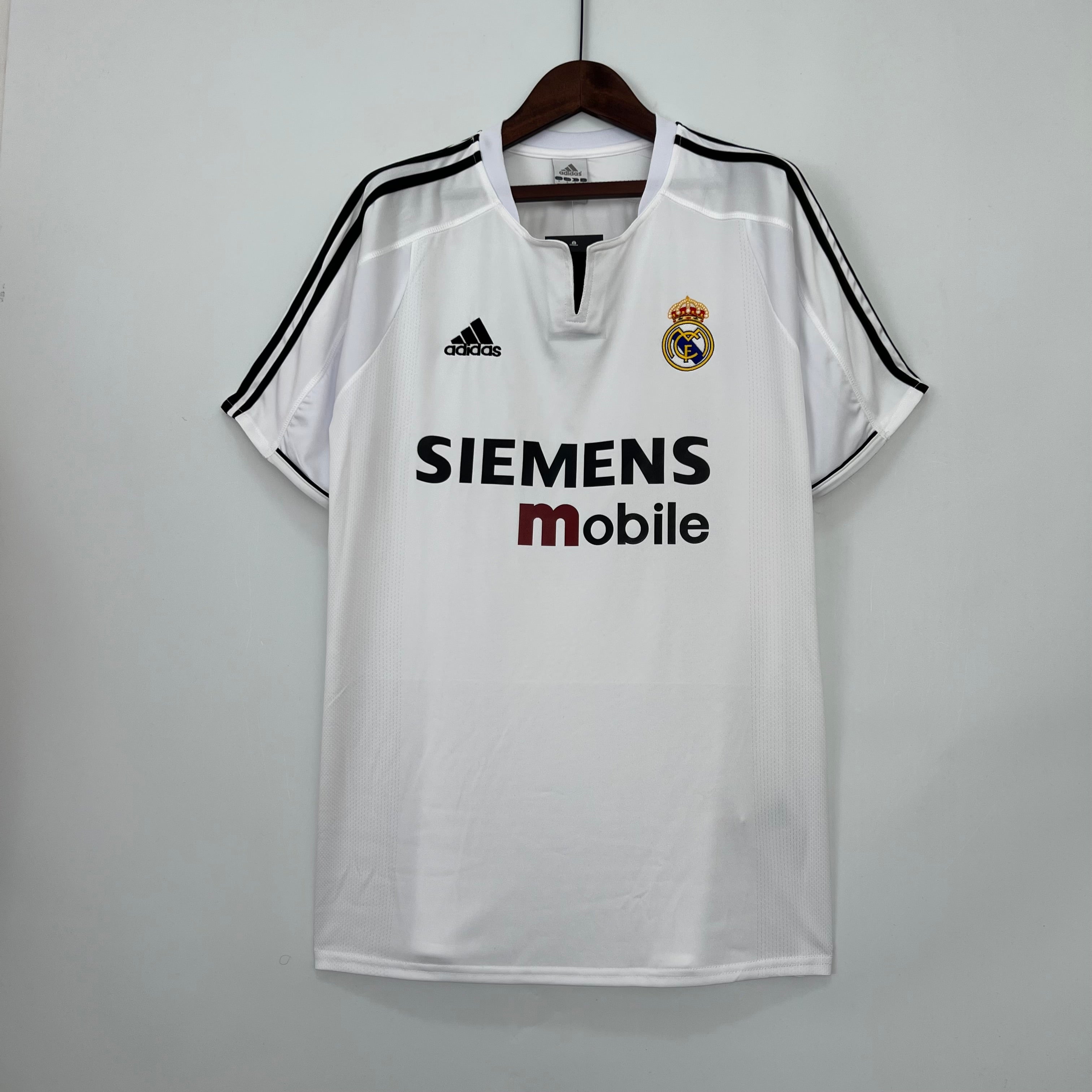 Real Madrid home jersey. Season 03/04