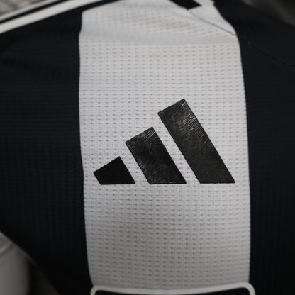 Newcastle United home jersey. Season 24/25 (Player Version)