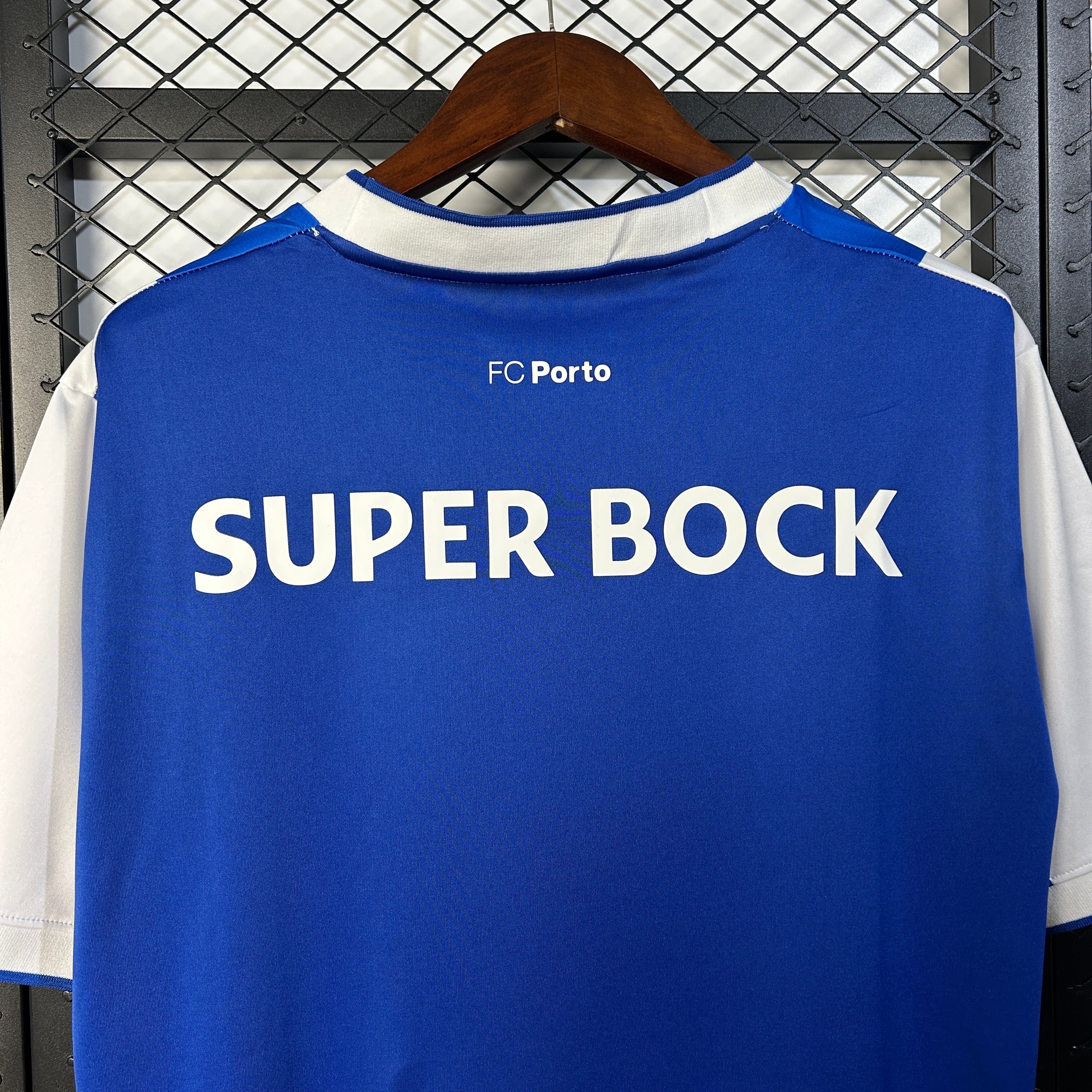 FC Porto home jersey. Season 17/18