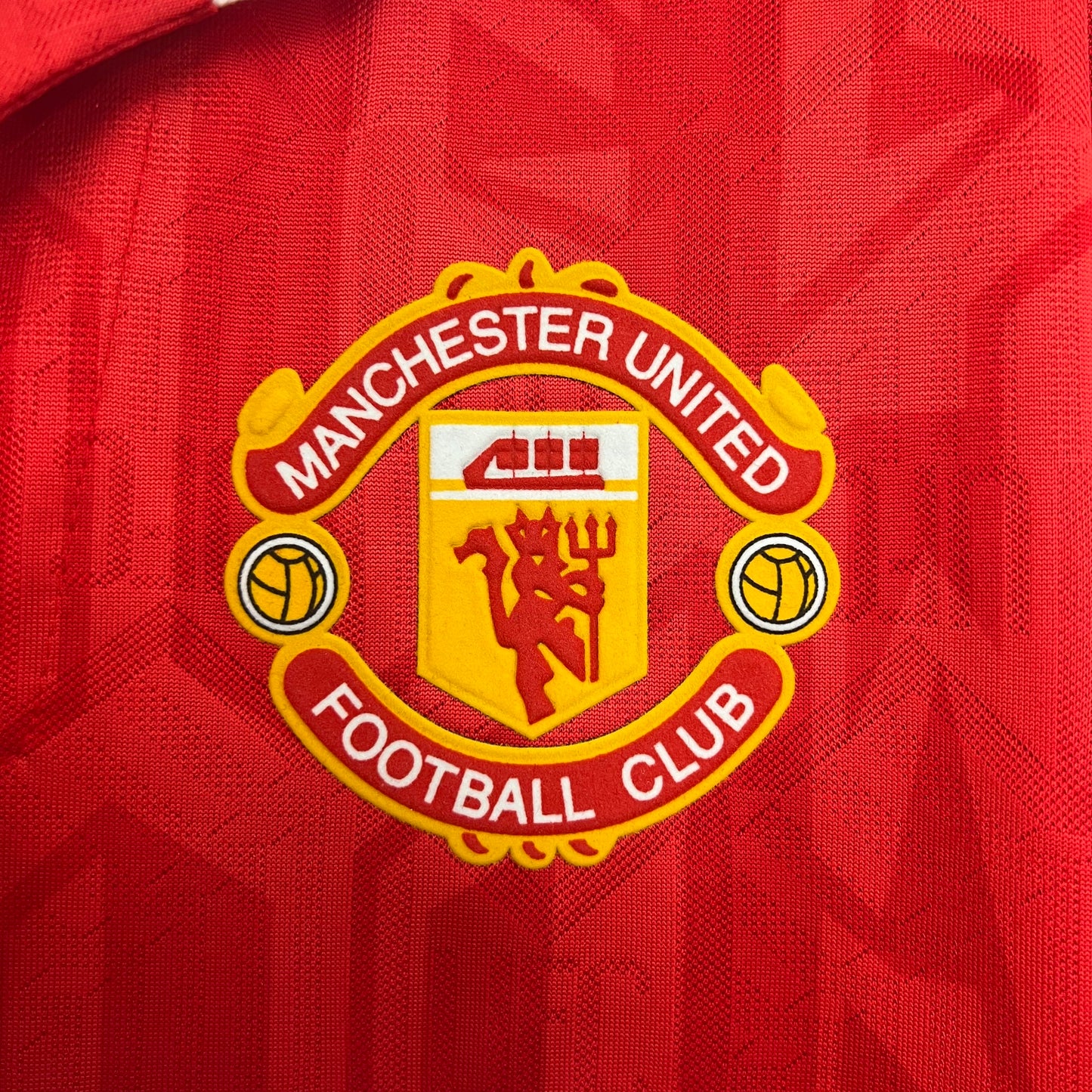 Manchester United longsleeve home jersey. Season 92/94