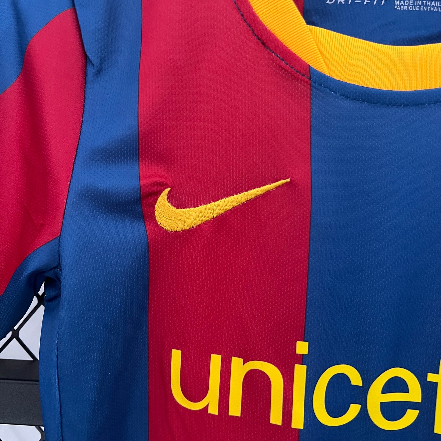 Barcelona home kids set. Season 10/11