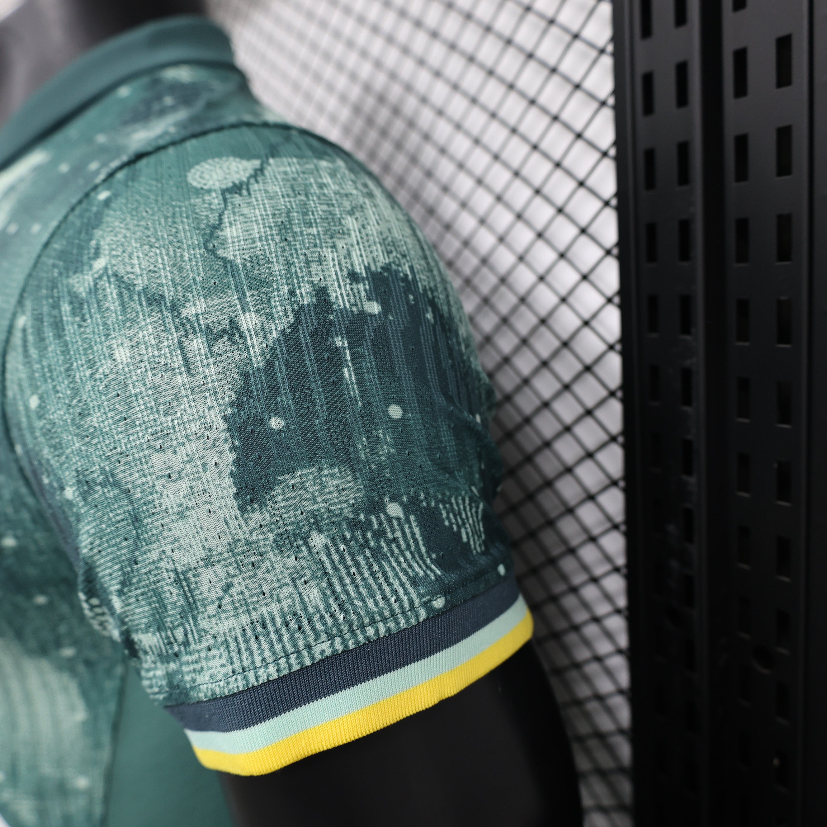 Tottenham Hotspur third jersey. Season 24/25 (Player Version)