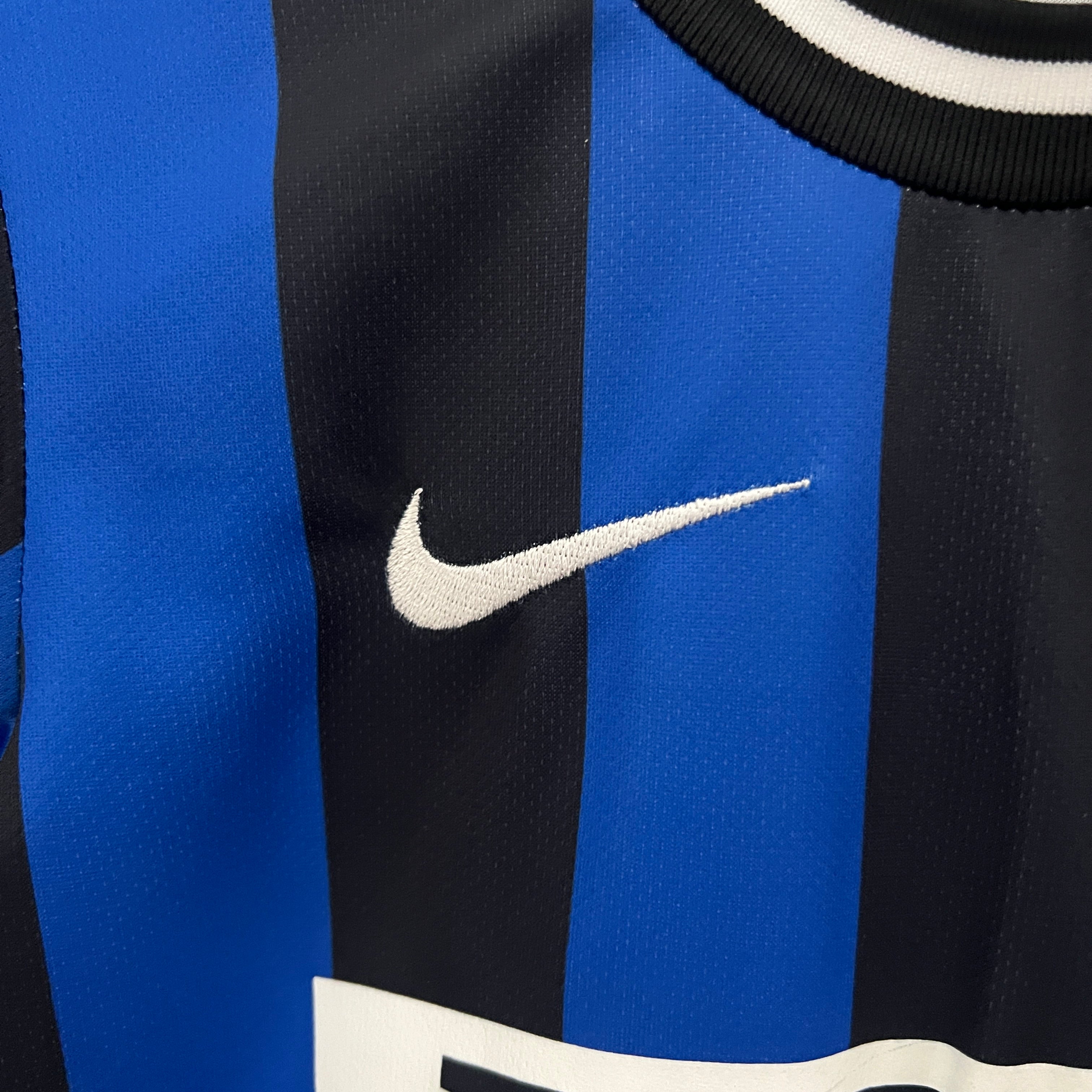 Inter home kids set. Season 09/10