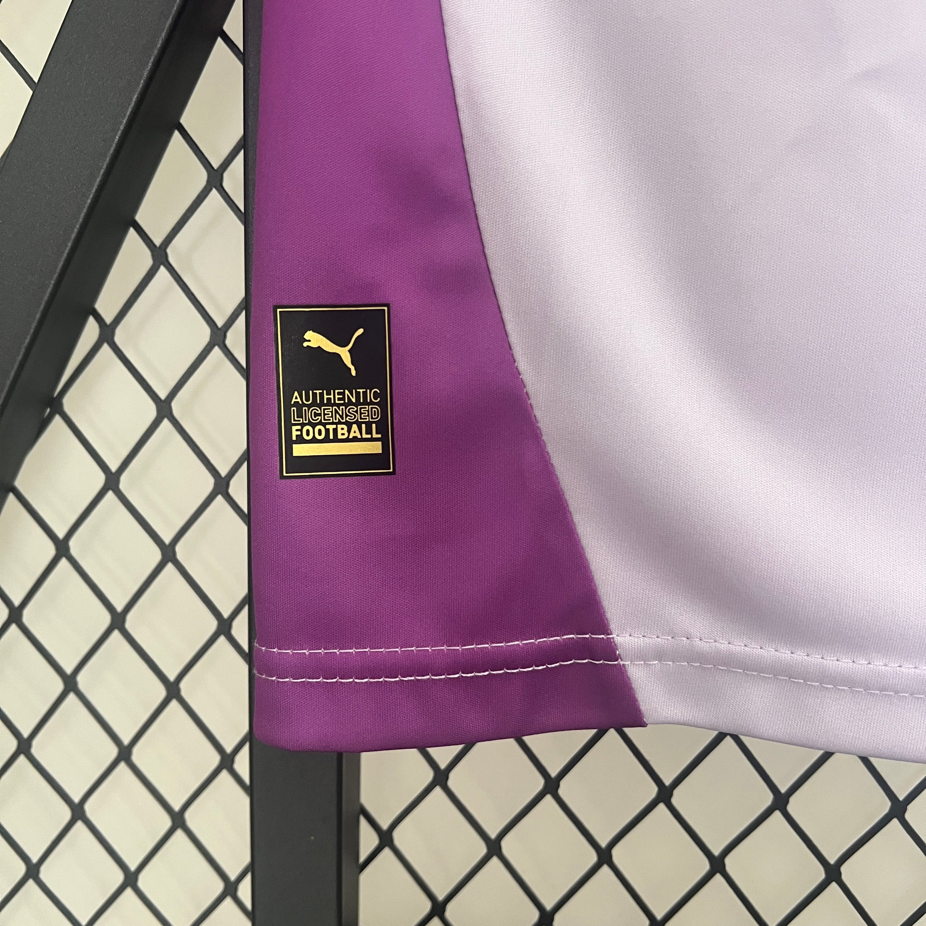 Girona third jersey. Season 24/25