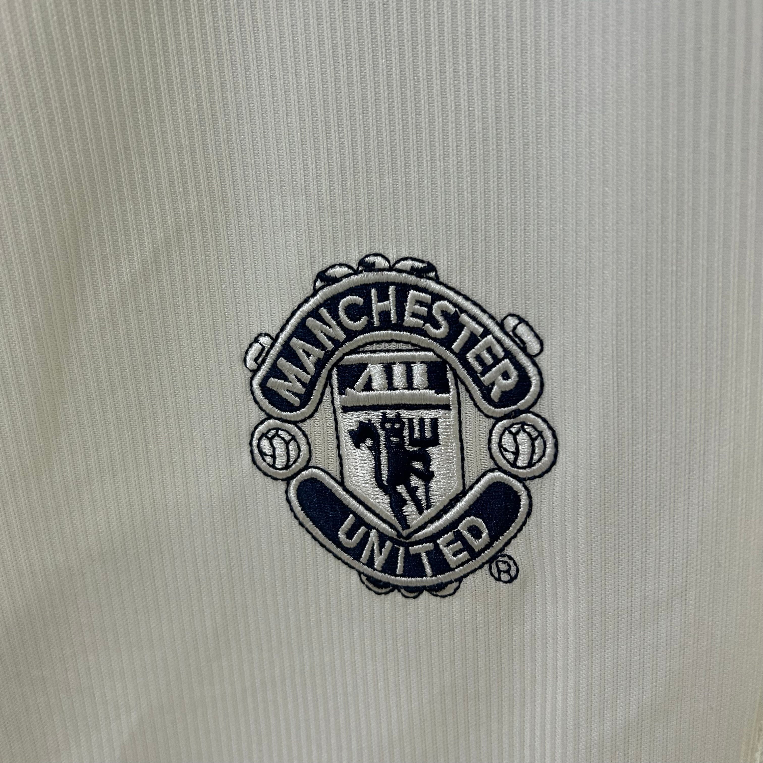 Manchester United away jersey. Season 00/01