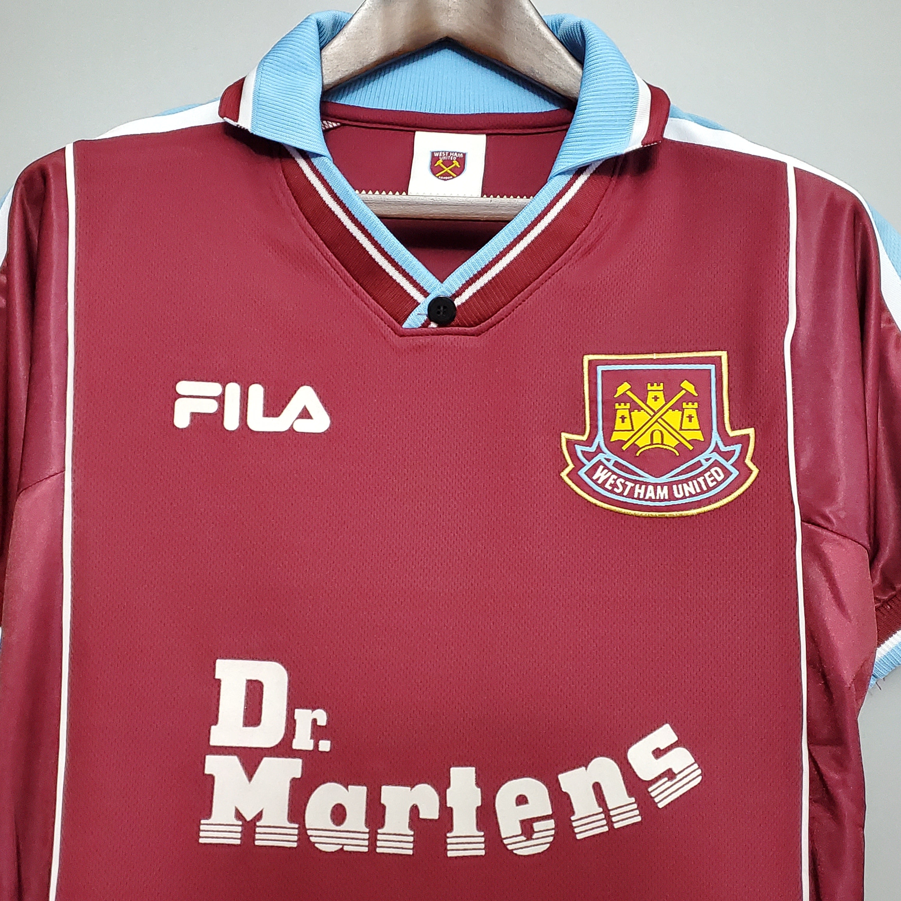 West Ham home jersey. Season 99/01