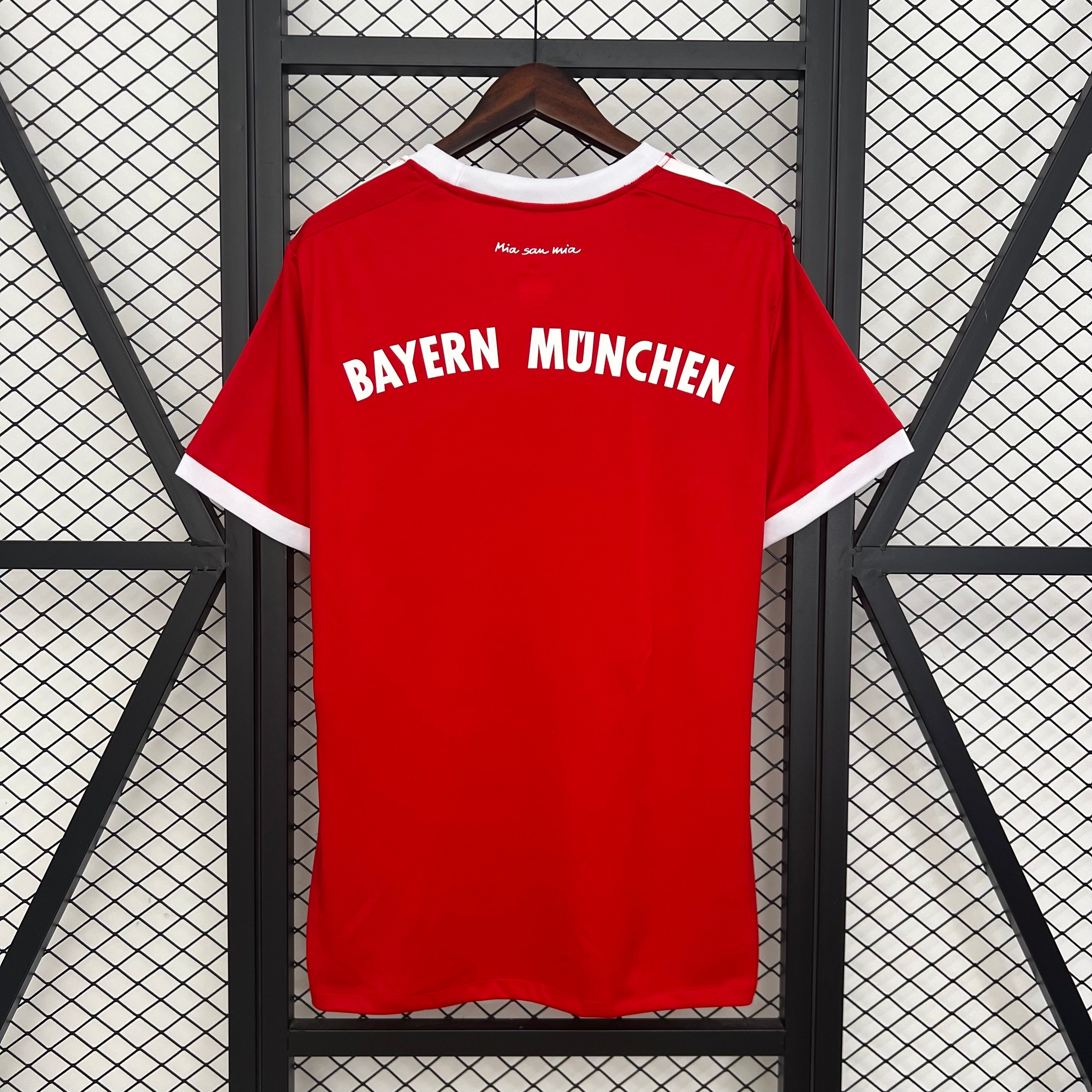 Bayern Munich home jersey. Season 17/18