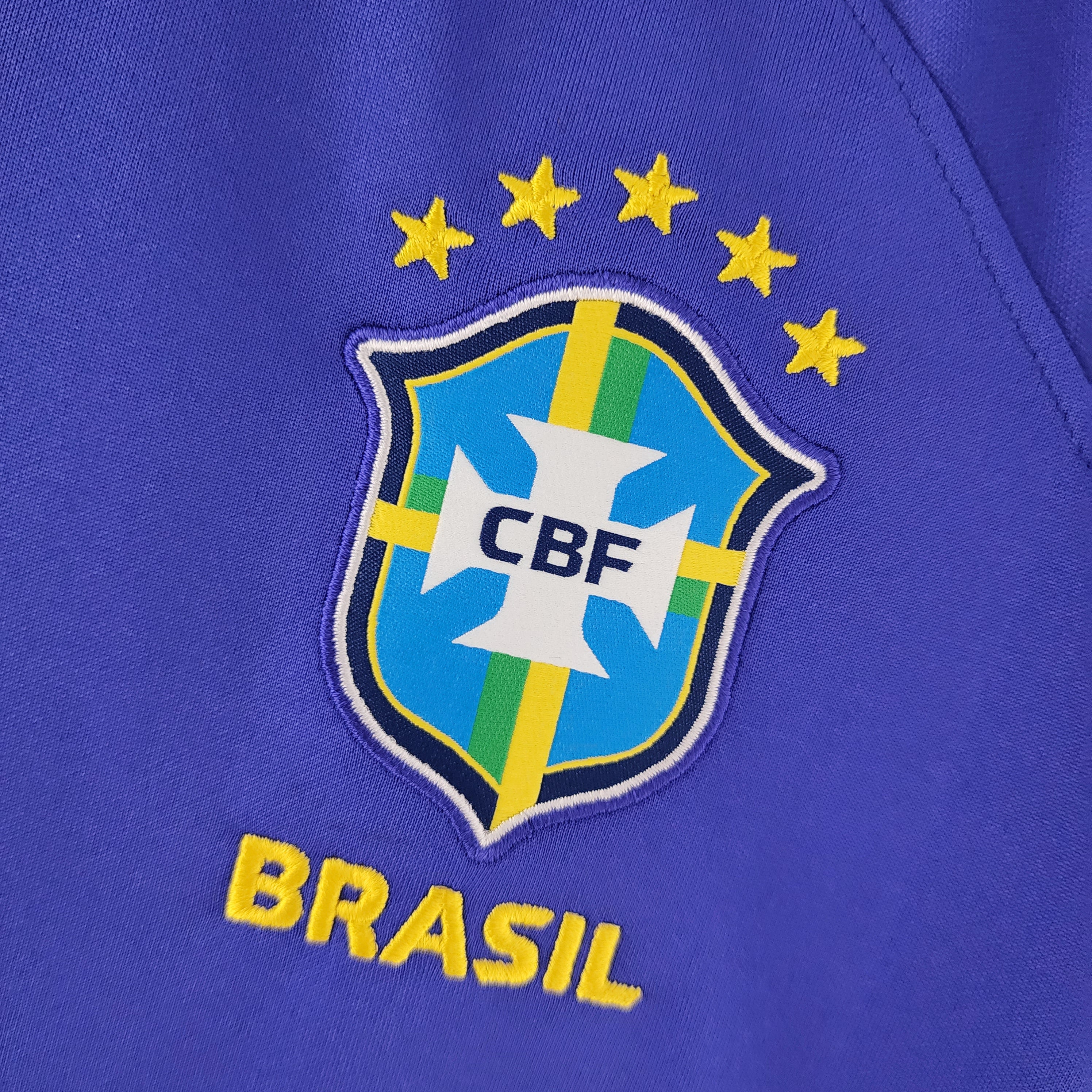 Brasil away jersey for women. Season 21/22