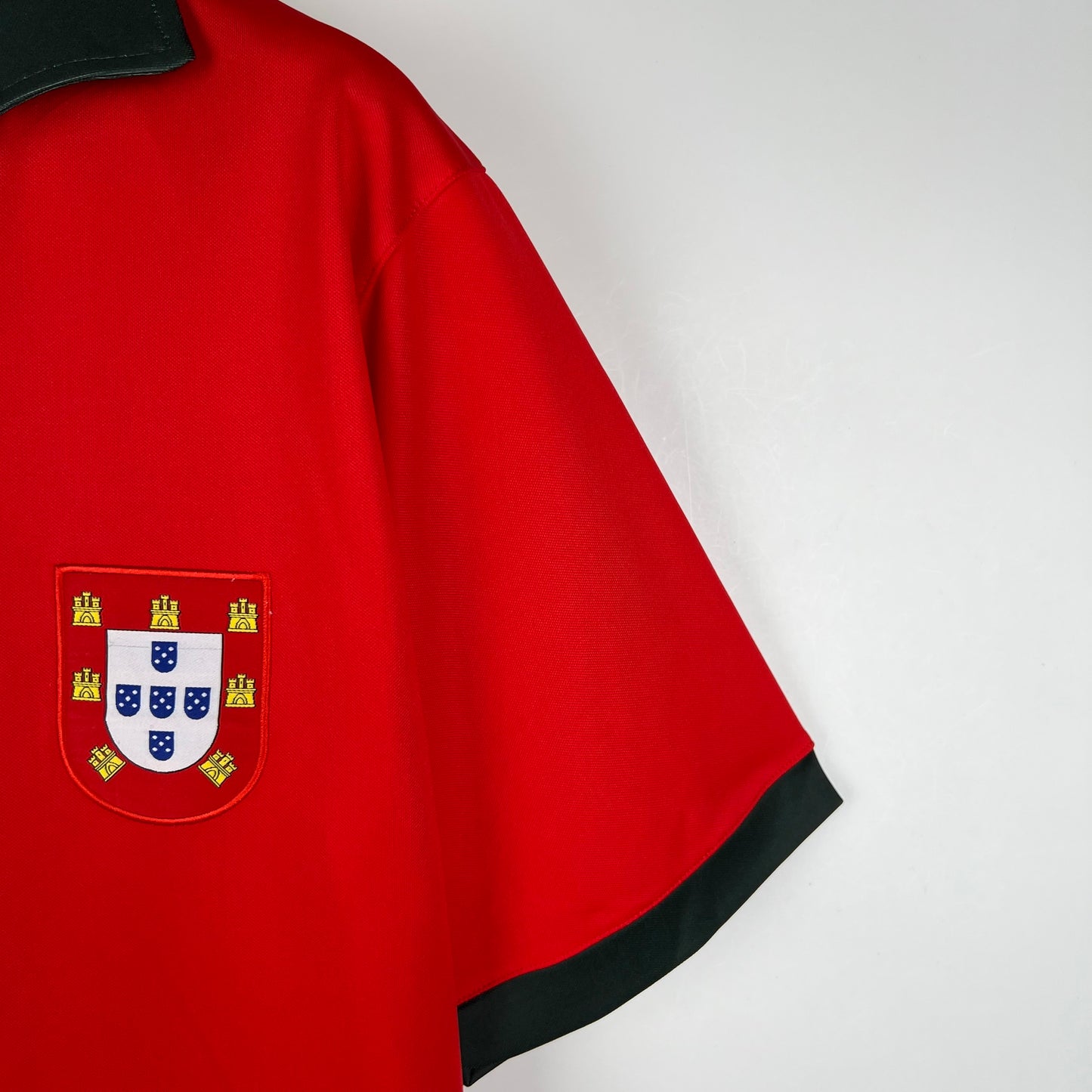 Portugal home jersey. Season 1972
