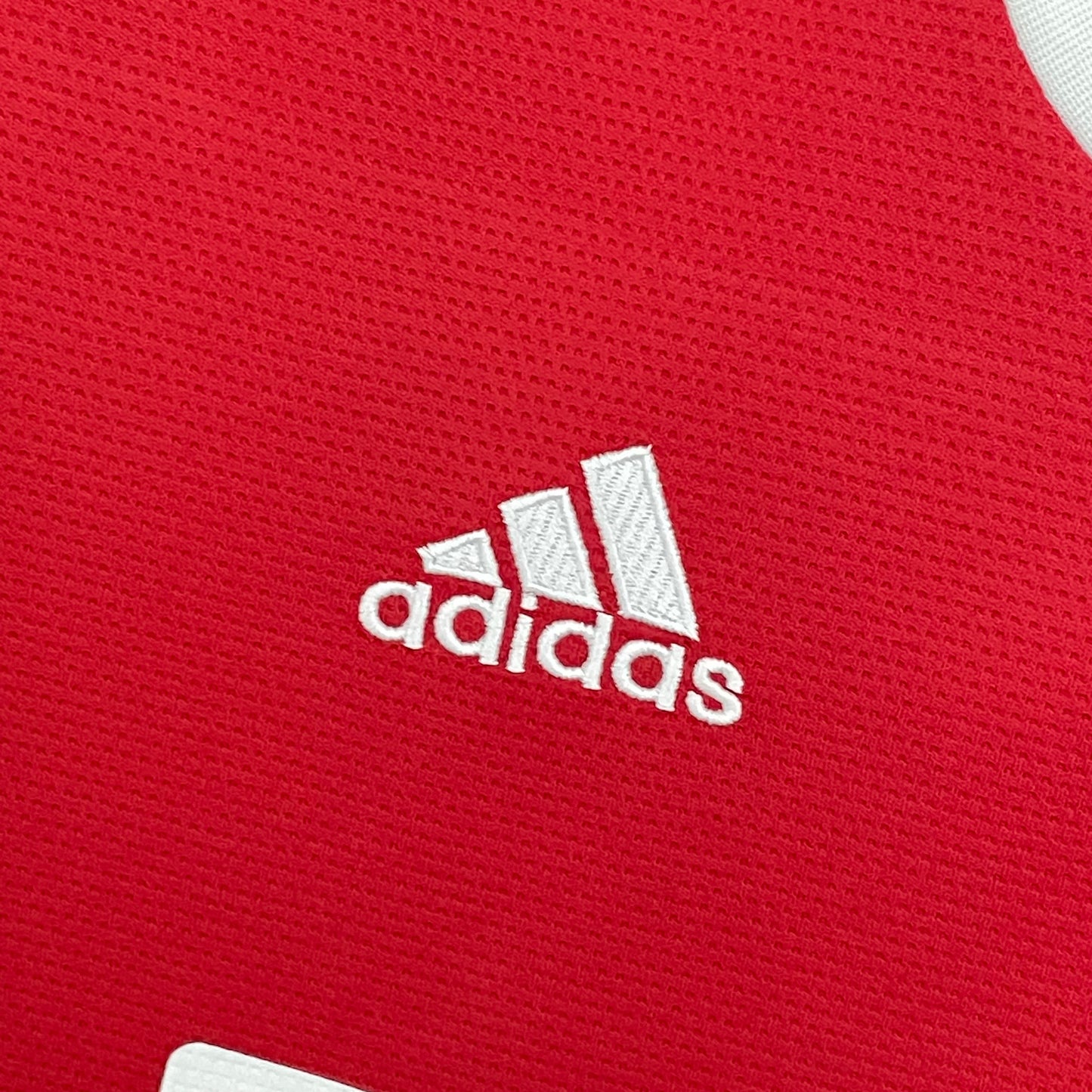 Manchester United home jersey. Season 21/22