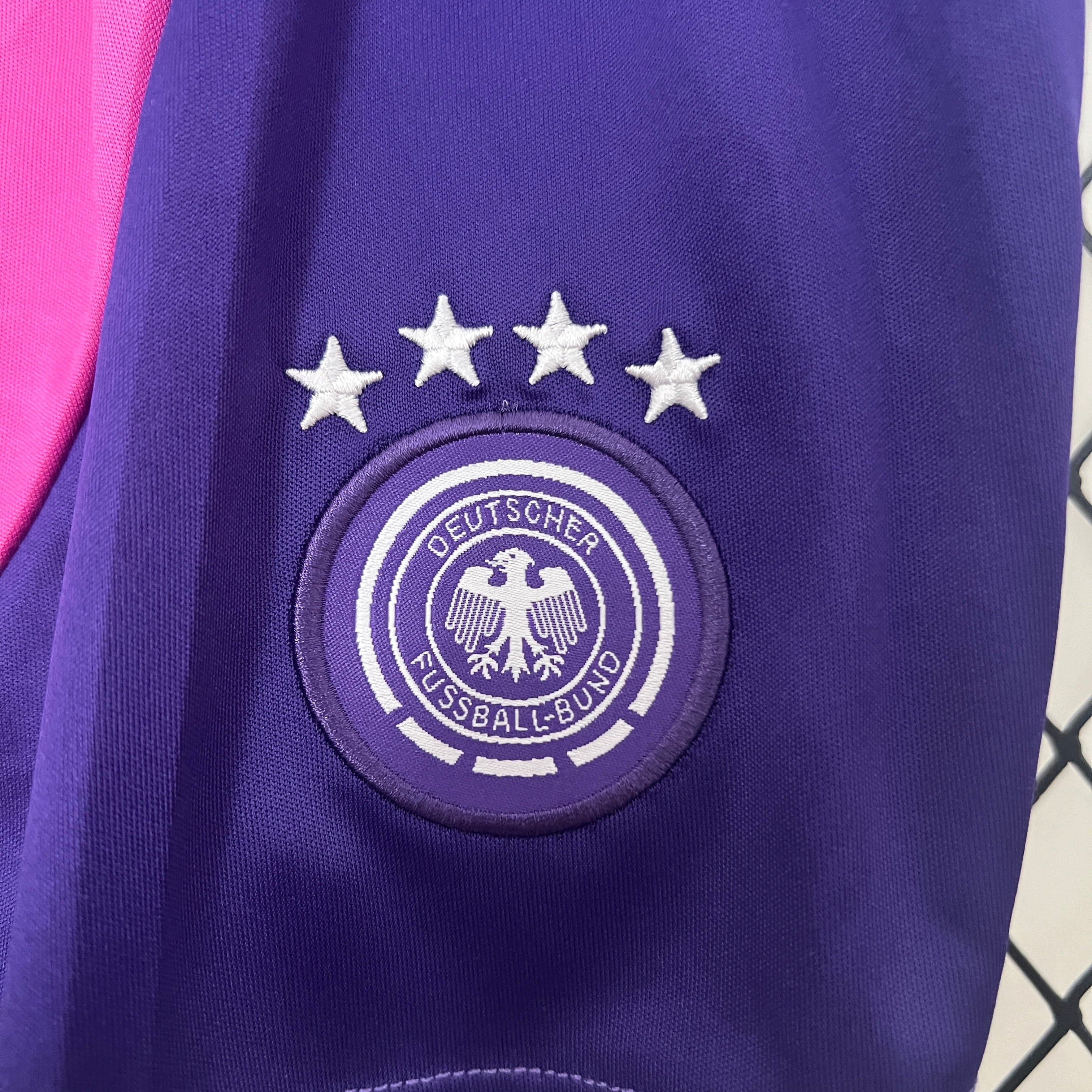 Germany 2024 away kids set.