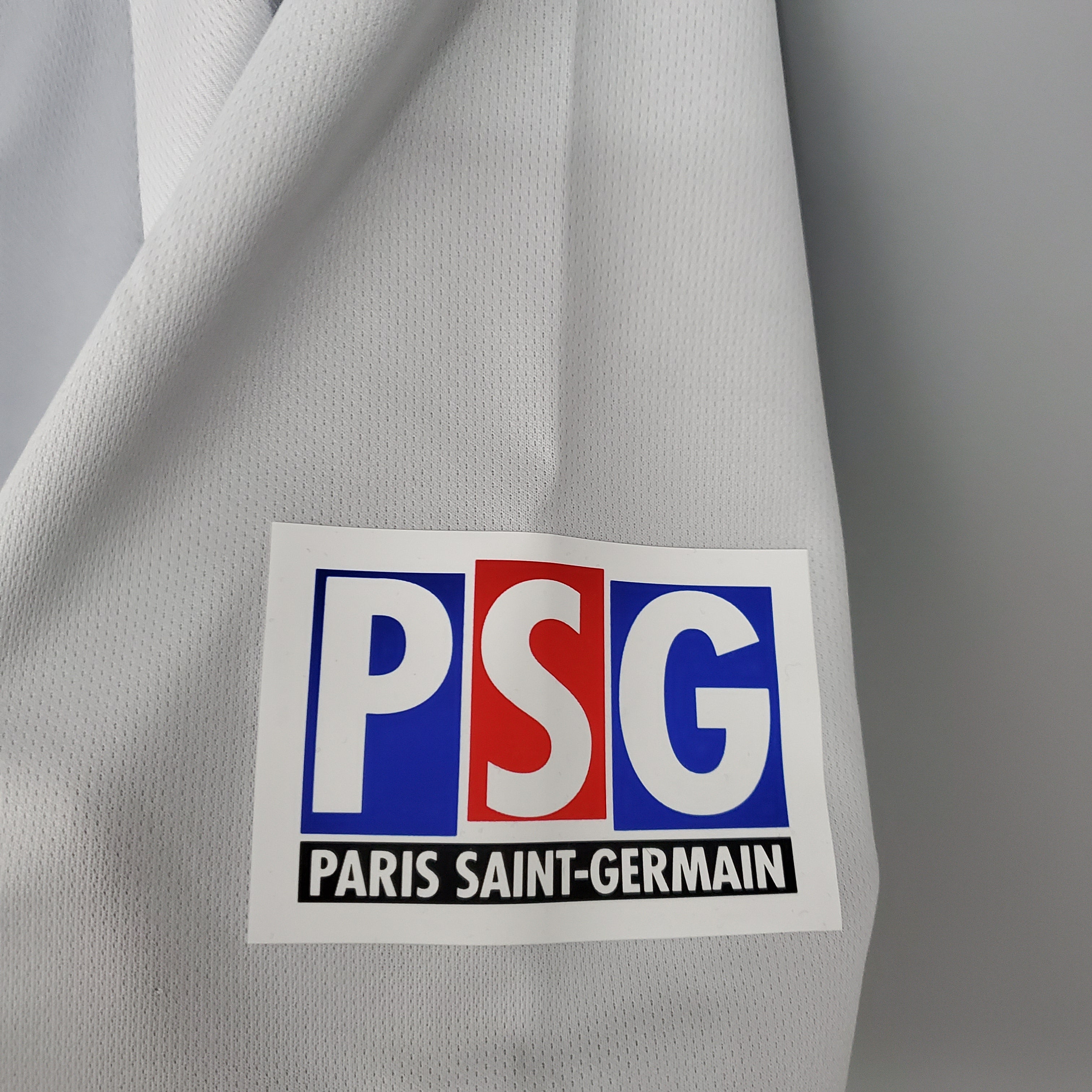 PSG away jersey. Season 01/02