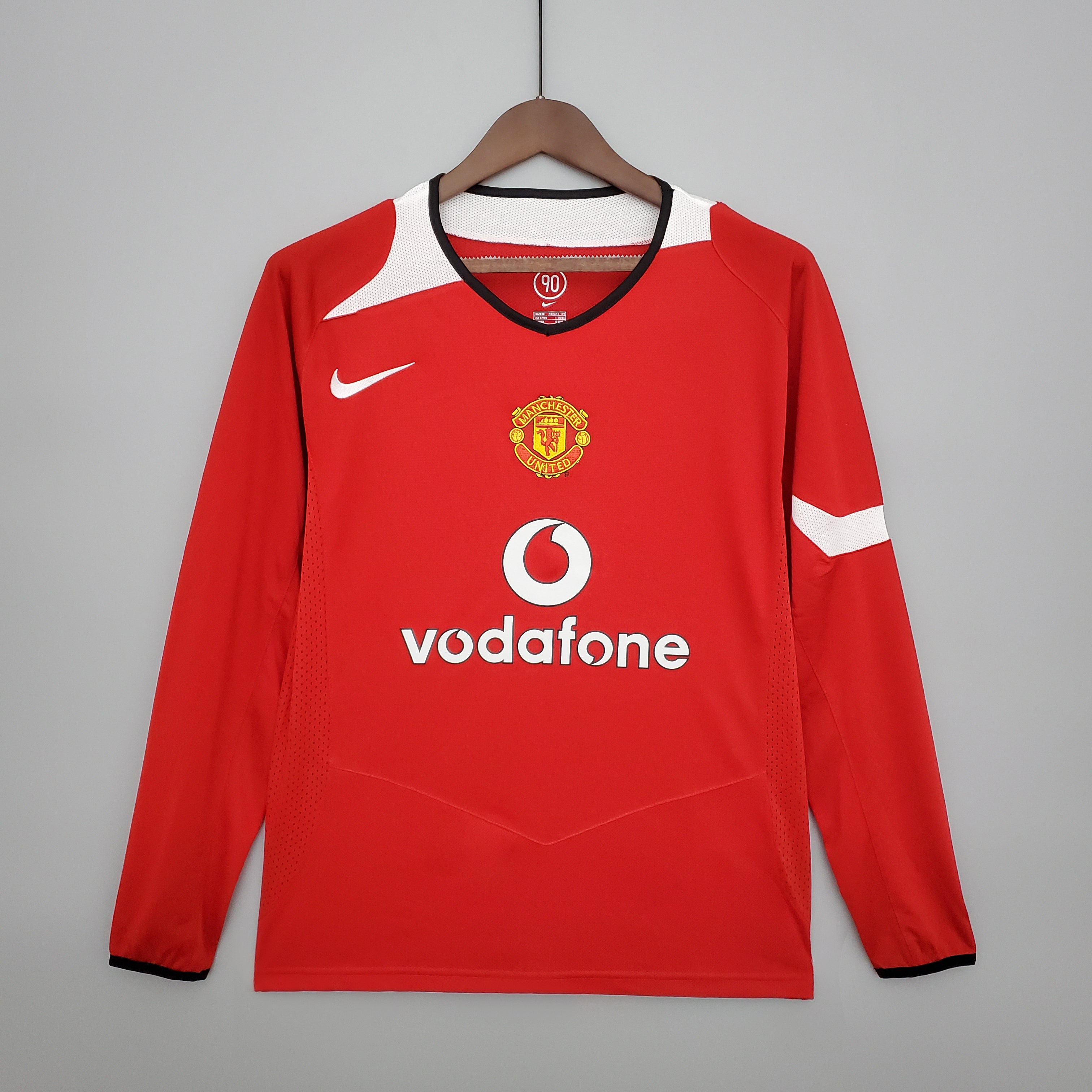 Manchester United longsleeve home jersey. Season 04/05