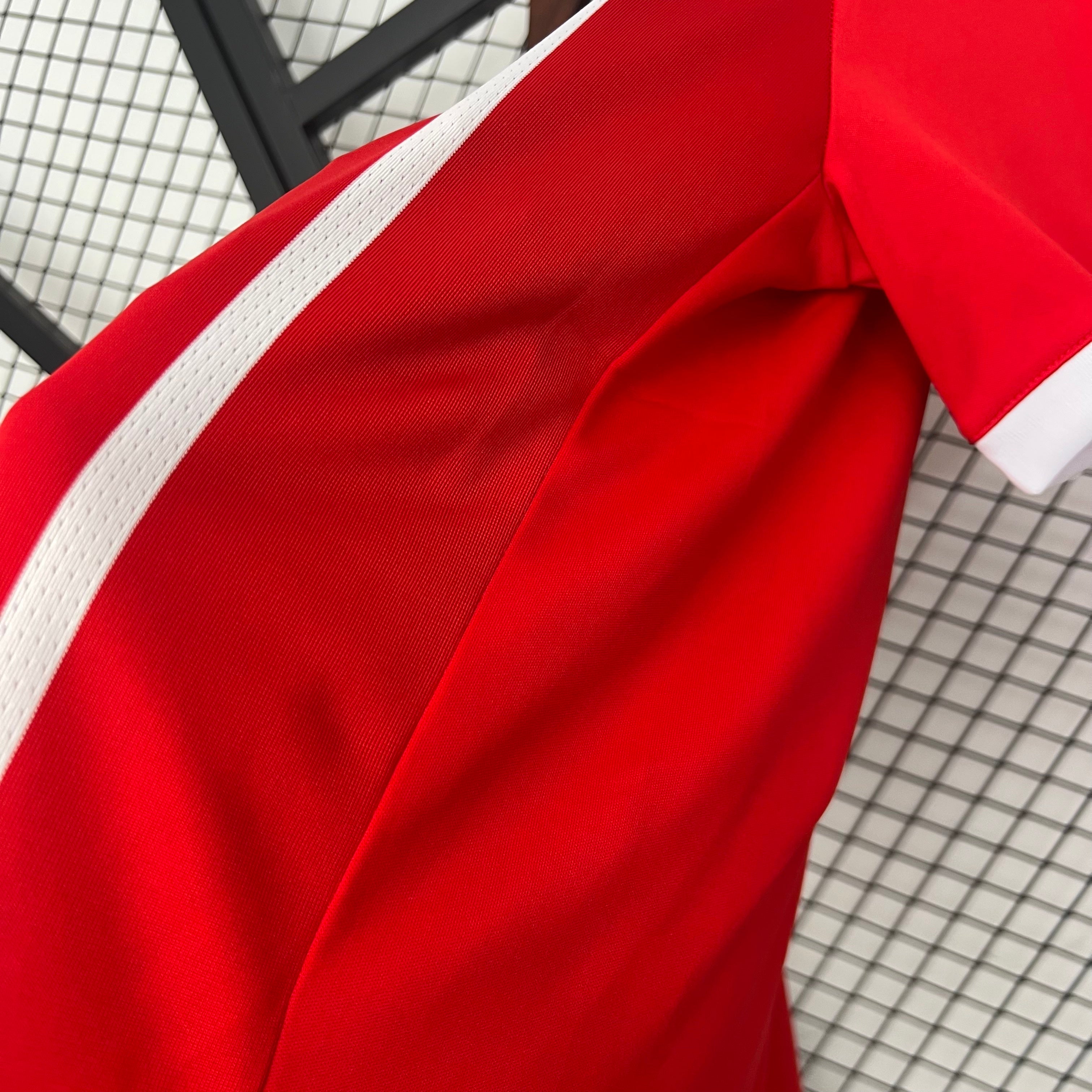 Bayern Munich home jersey. Season 17/18