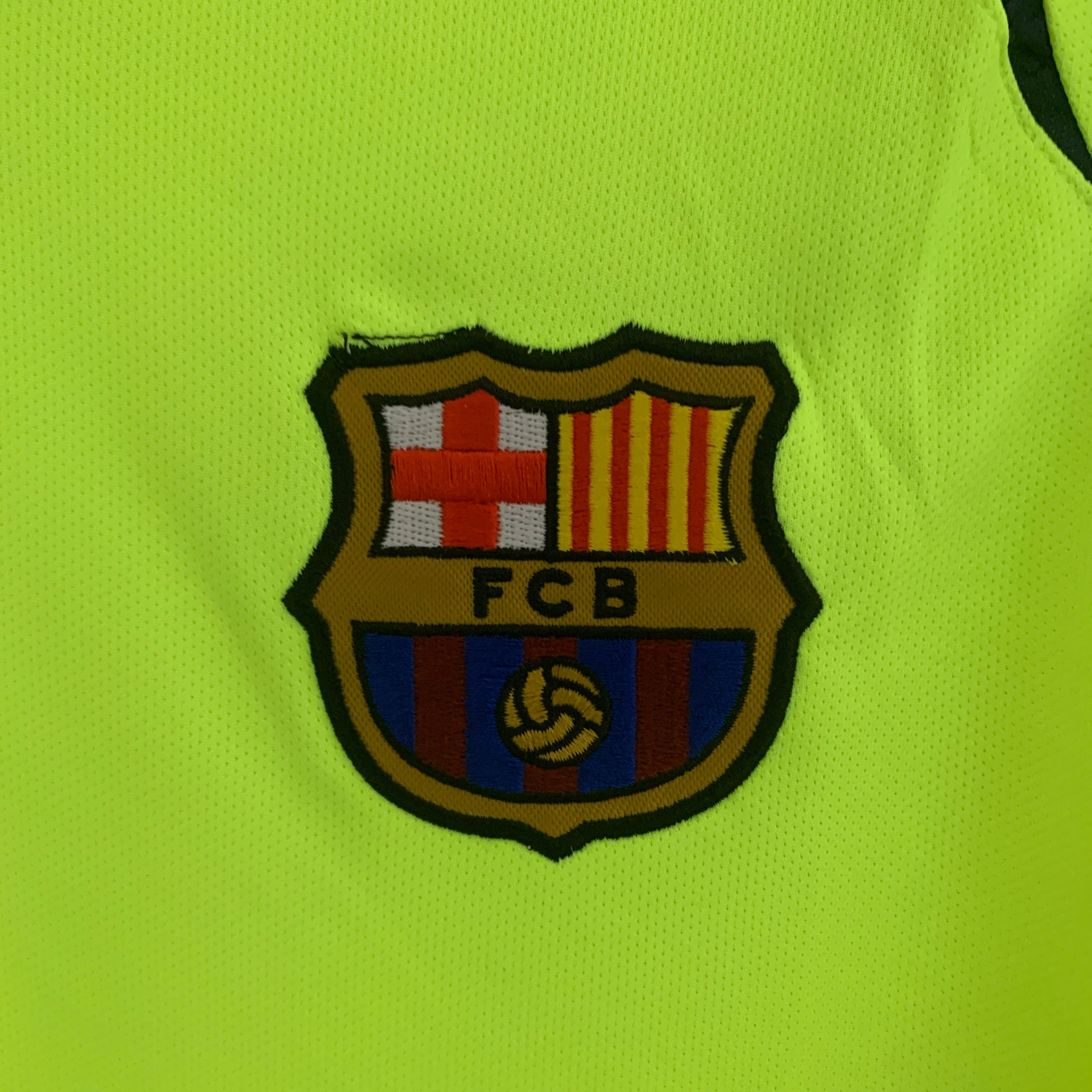 Barcelona longsleeve away jersey. Season 05/06