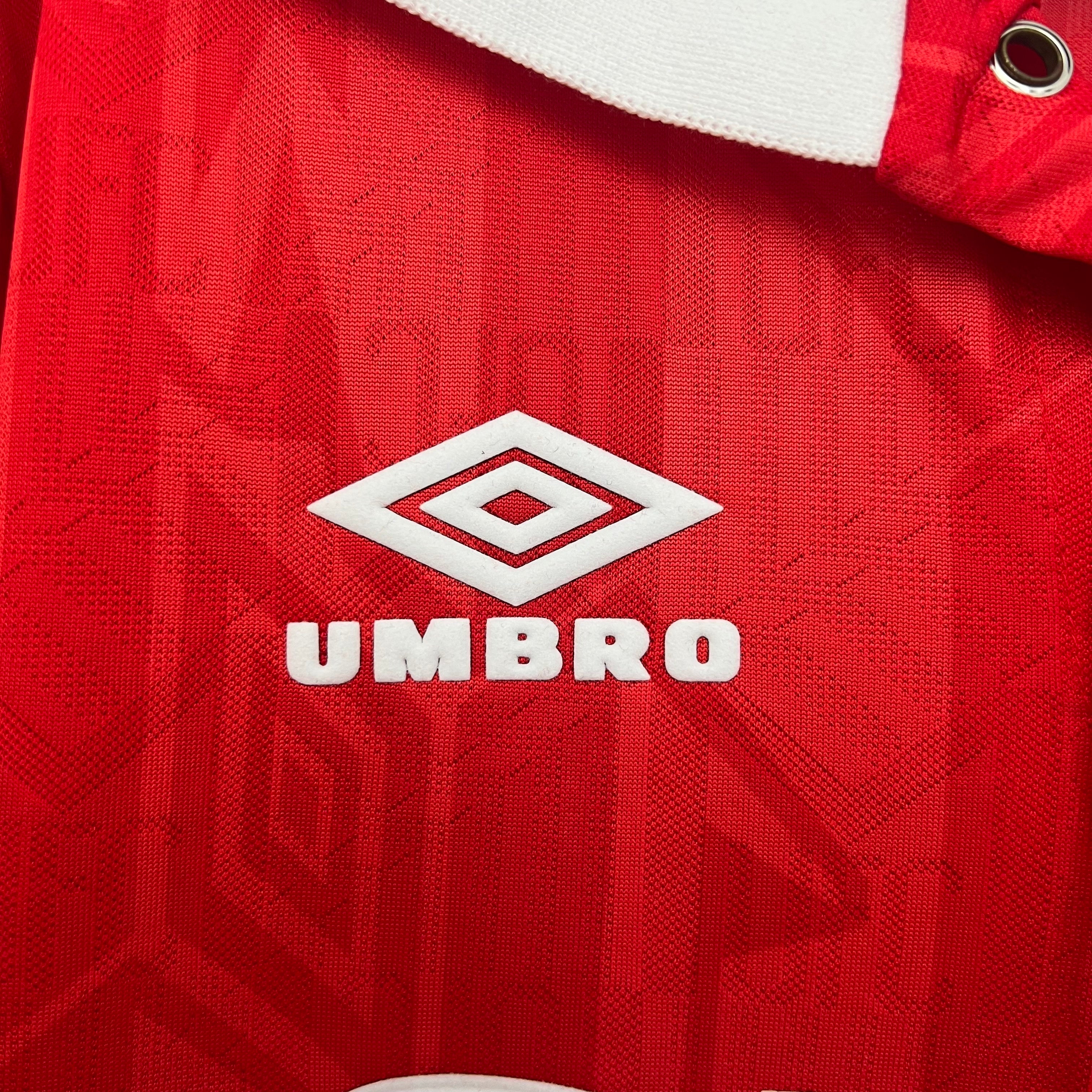 Manchester United longsleeve home jersey. Season 92/94