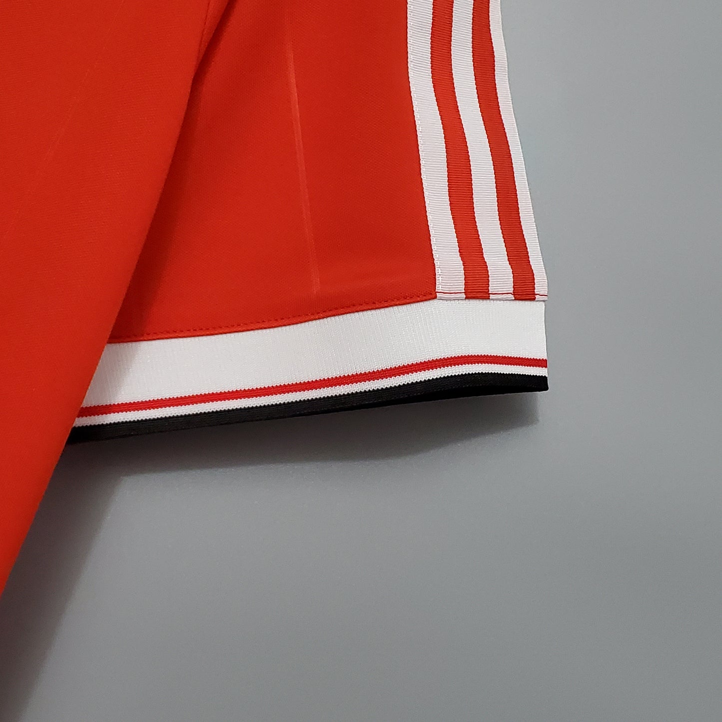 Manchester United home jersey. Season 83/84
