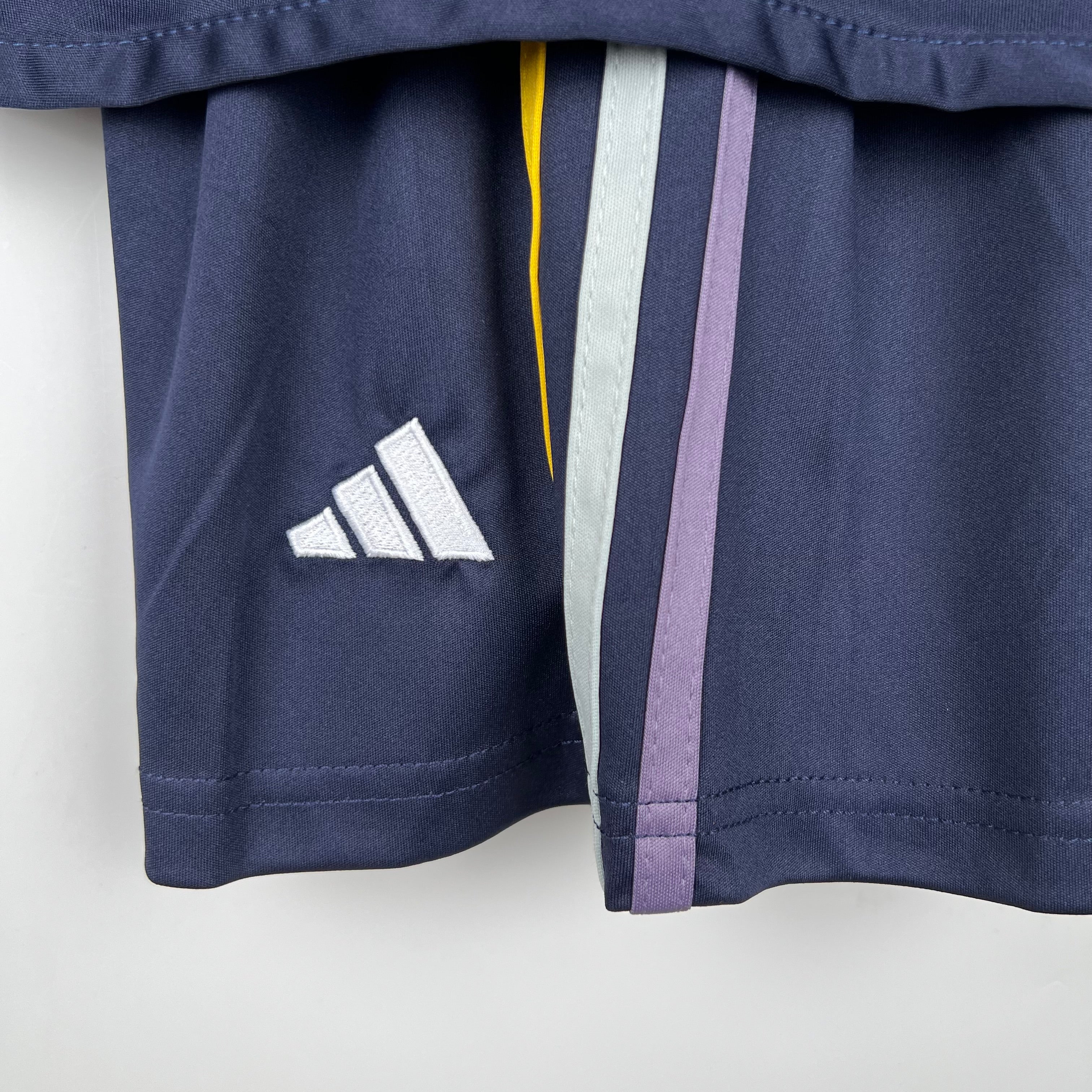 Real Madrid third kids set. Season 23/24