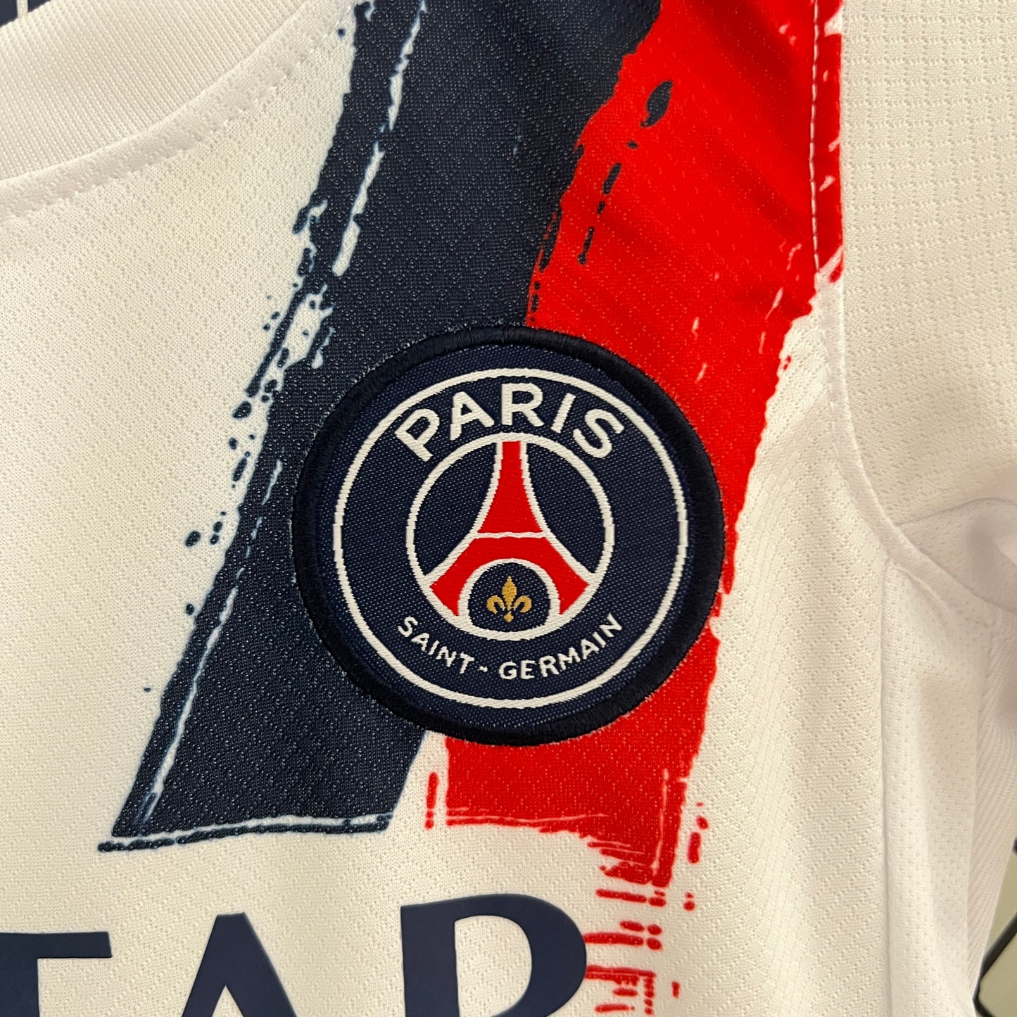 PSG away kids set. Season 24/25