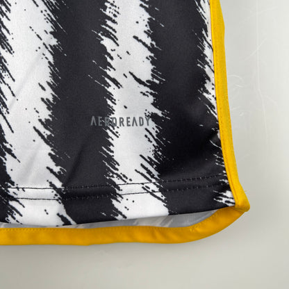 Juventus home jersey. Season 23/24