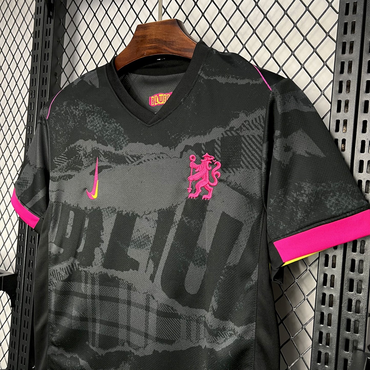 Chelsea third jersey. Season 24/25