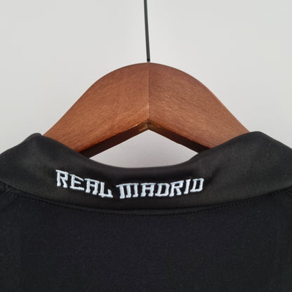 Real Madrid away jersey. Season 09/10