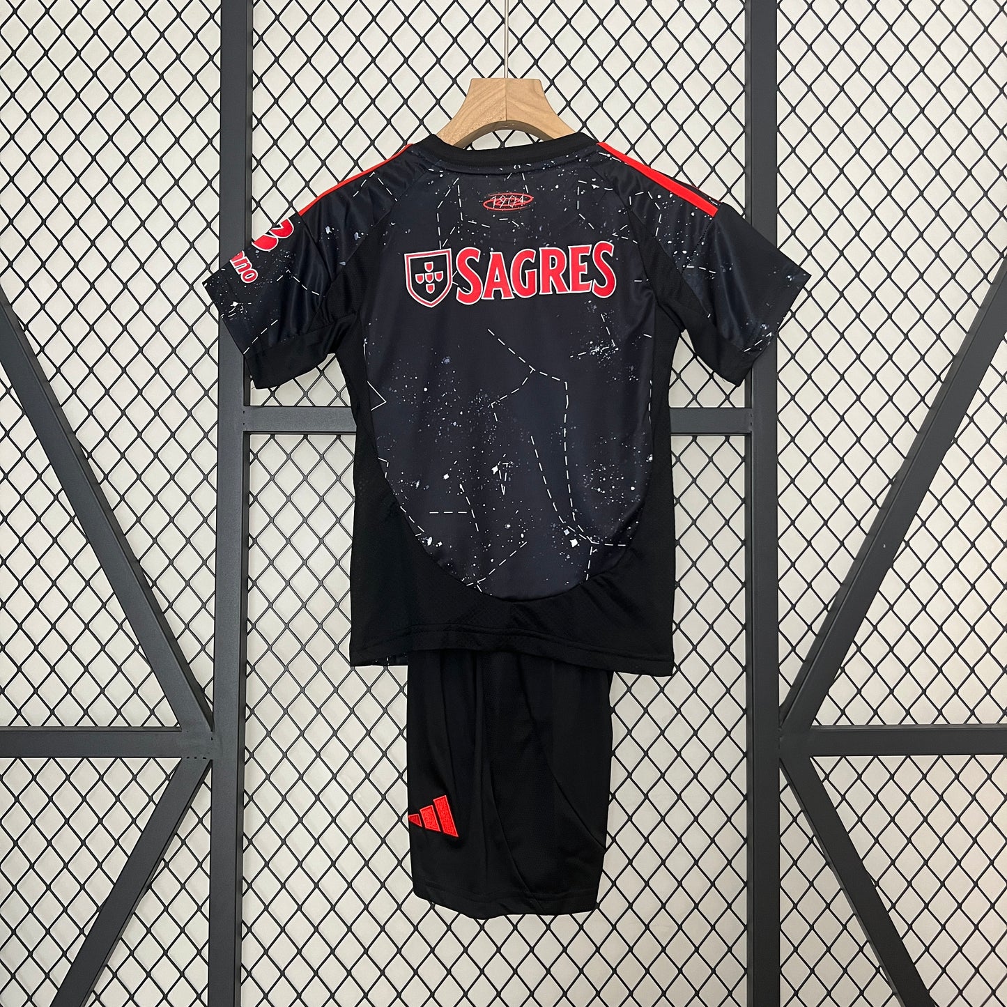 Benfica away kids set. Season 24/25