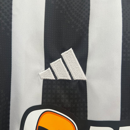 Atletico Mineiro home kids set. Season 24/25